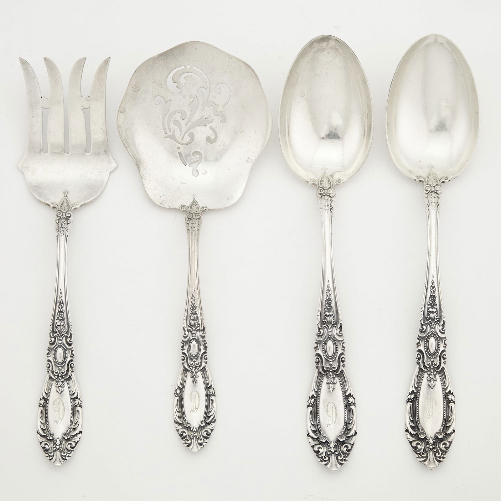Four Towle Sterling Silver "King Richard" Pattern Serving Utensils (1 of 3)