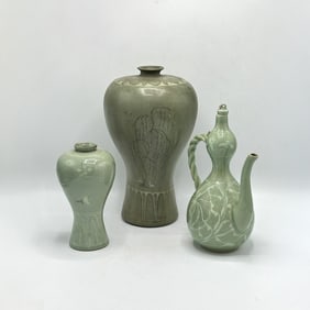 Three Pieces of Celadon-glazed Korean Ceramics