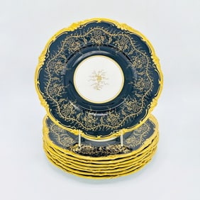 Set of Eight Royal Cauldon Porcelain "Kings Plate" Pattern Service Plates