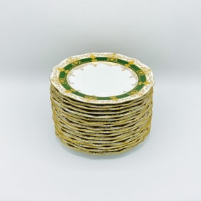 Set of Seventeen Coalport Porcelain Dinner Plates