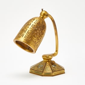 Tiffany Studios Gilt-Bronze, Gilt Etched Metal and Favrile Glass "Abalone" Pattern Desk Lamp