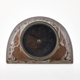 R. Lalique Molded Glass “Moineaux” Mantel Clock
