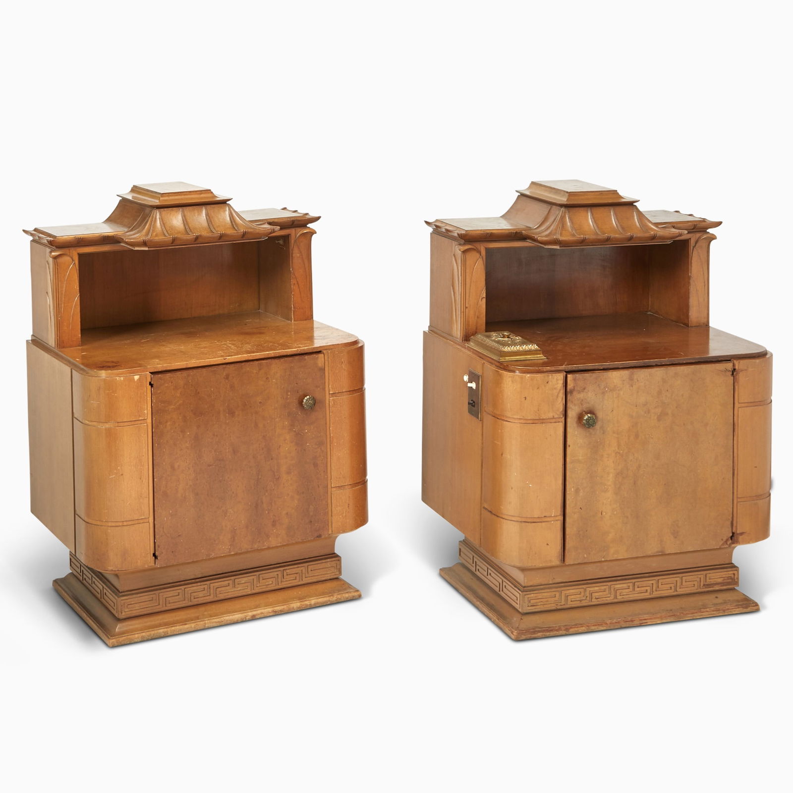 Pair of Custom T.H. Robsjohn-Gibbings Carved Harewood and Amboyna Bedside Cabinets (1 of 6)