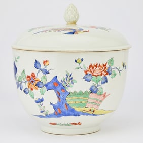 French Chinese Export Style Porcelain Covered Bowl