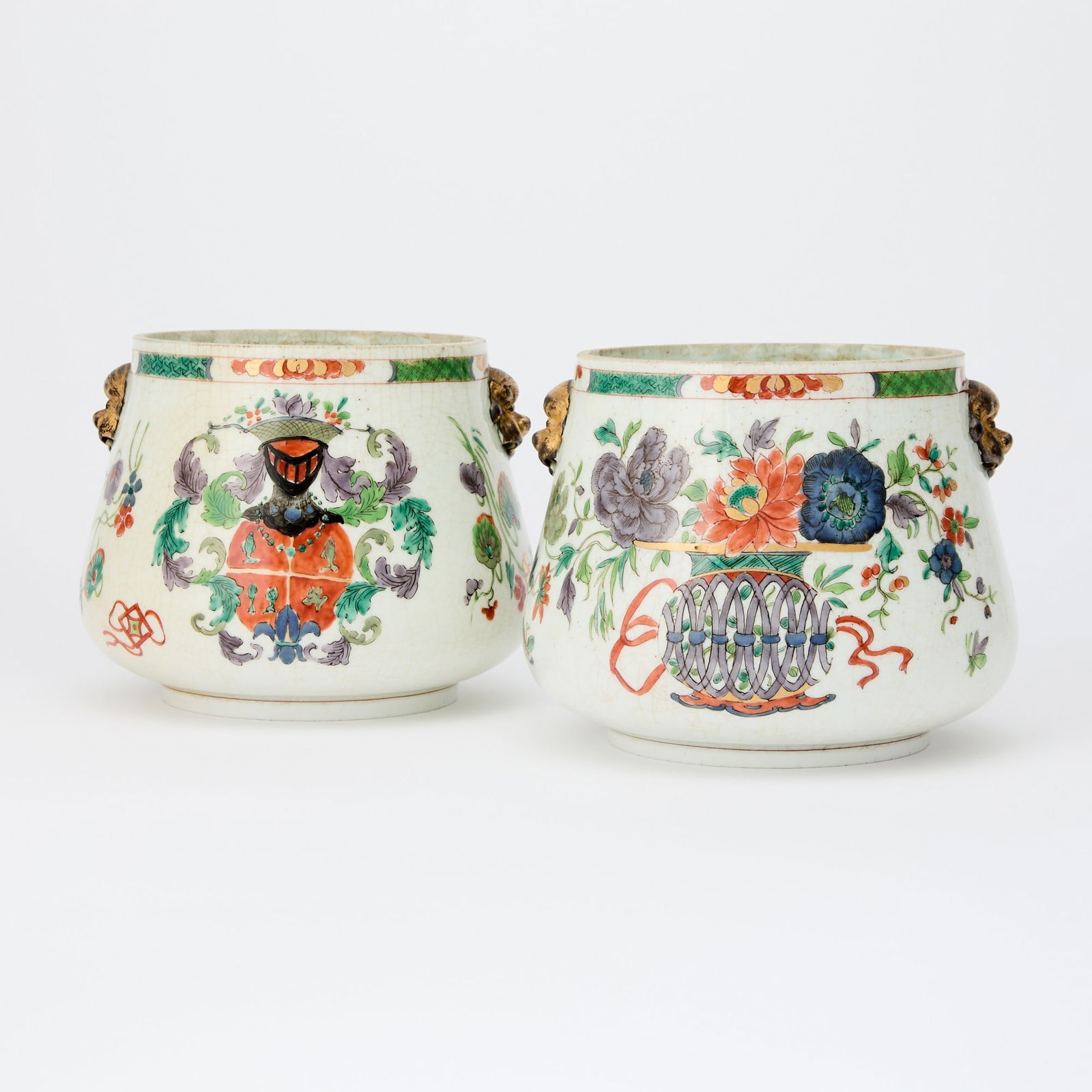 Pair of Samson Chinese Armorial Style Porcelain Cachepots (1 of 5)