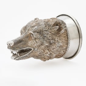 Silver Novelty Bear Form Stirrup Cup