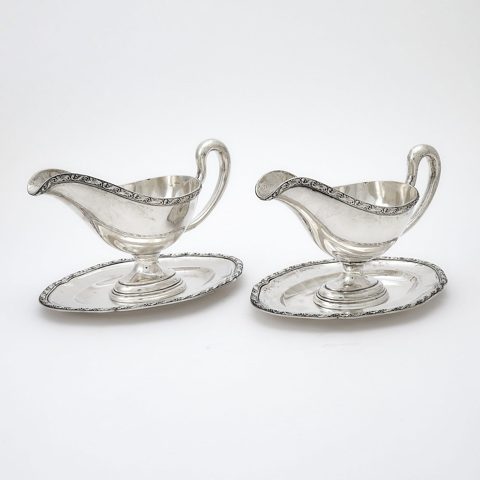Pair of Austrian Silver Sauceboats on Stands (1 of 5)