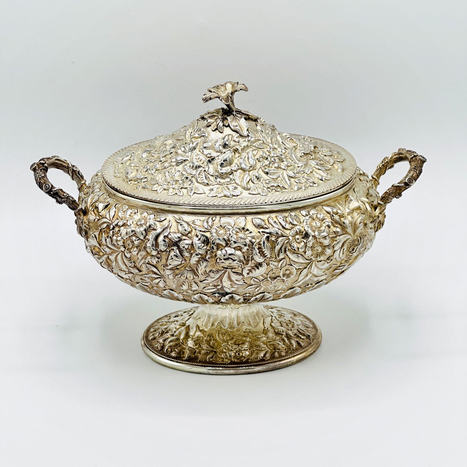 American Sterling Silver Covered Tureen (1 of 10)