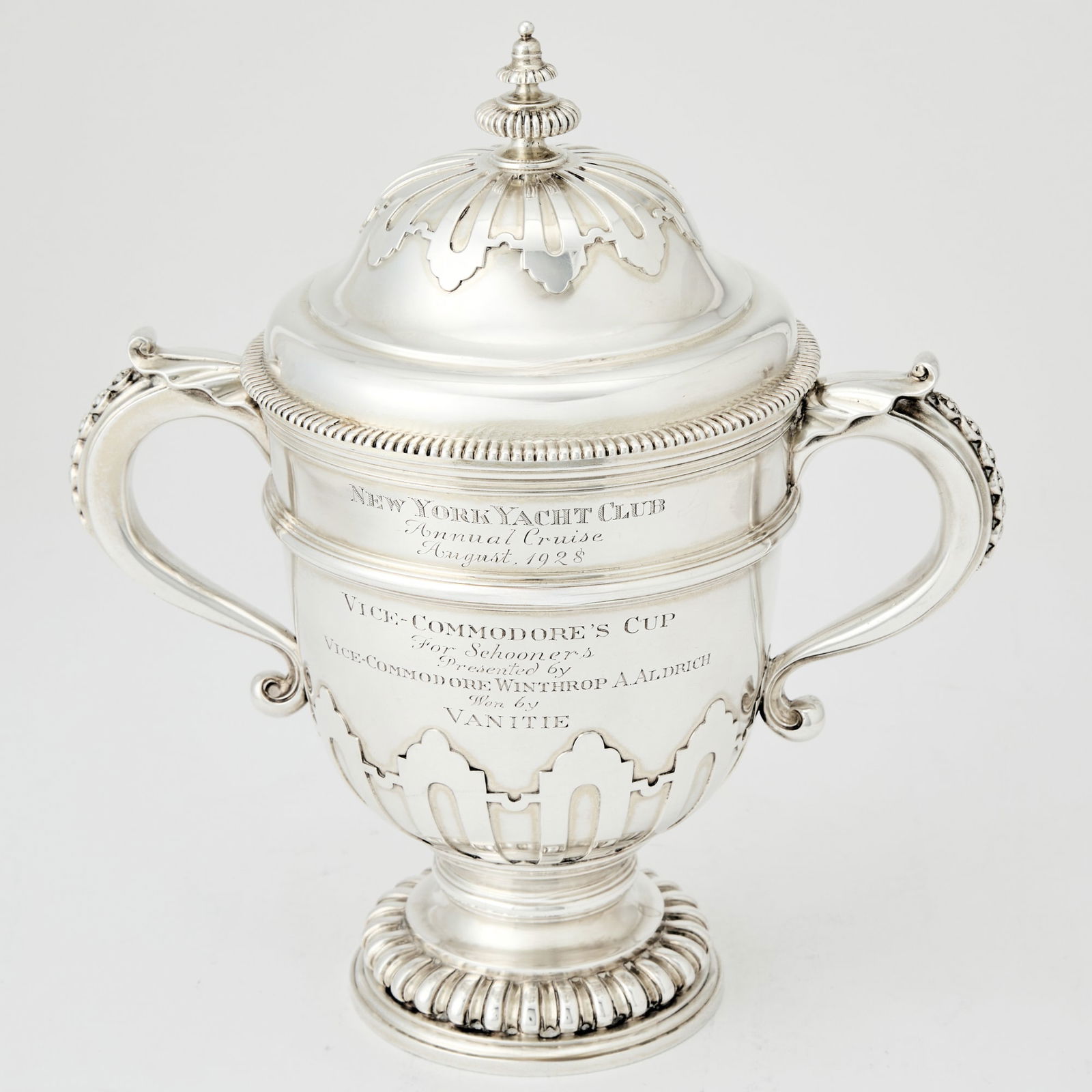 George V Britannia Silver Yachting Trophy Cup and Cover, Presented to H.P. Whitney's Vanitie (1 of 6)