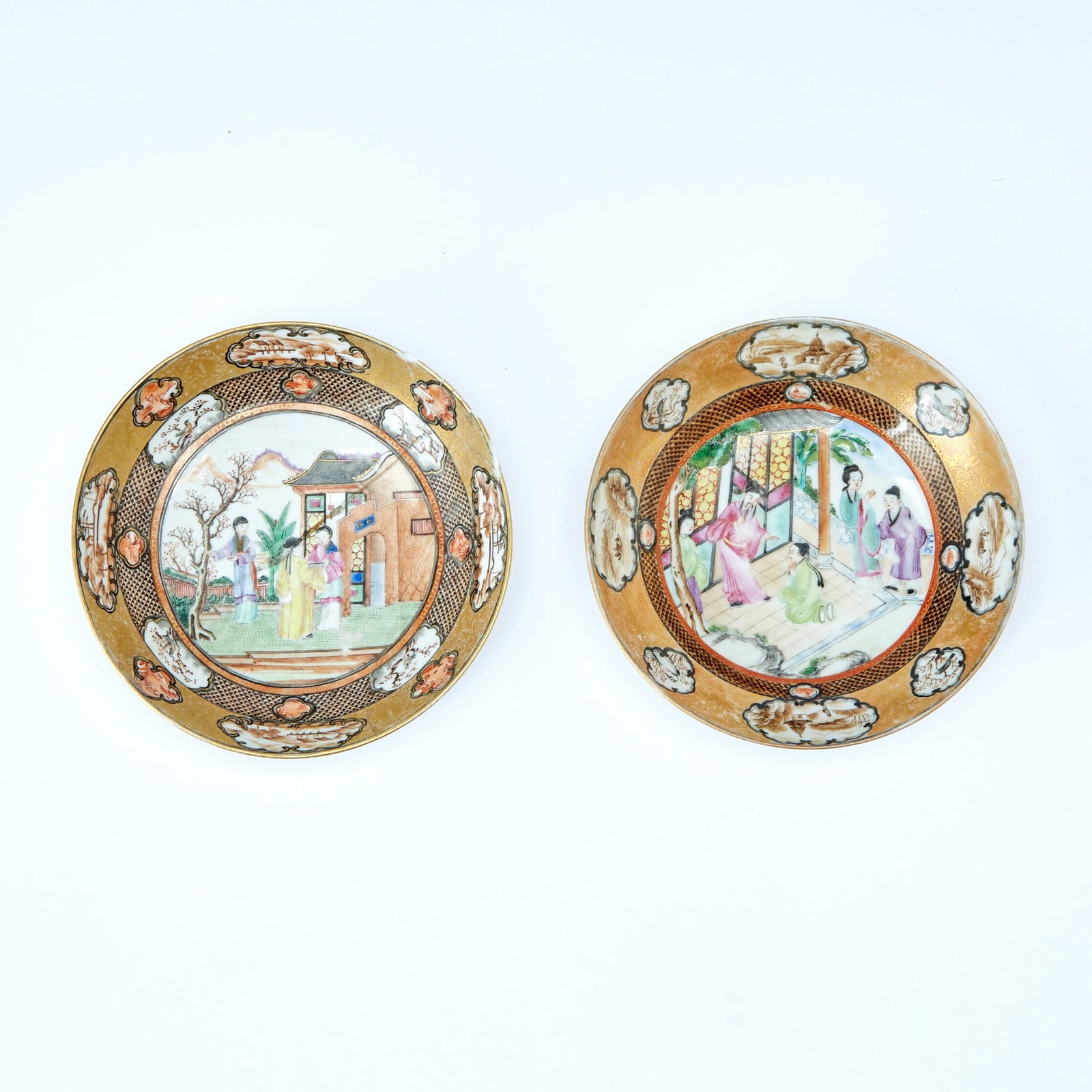 Two Chinese Export Porcelain "Rockefeller" Pattern Saucers (1 of 3)