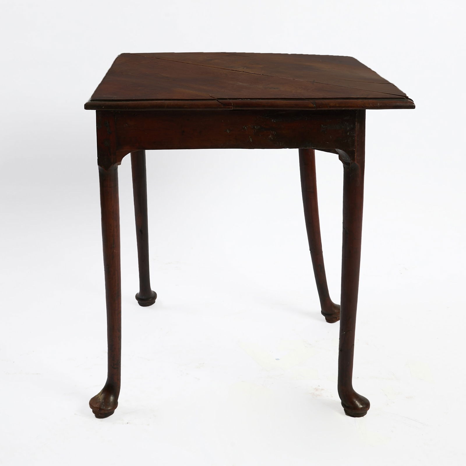 George I Triangular Shaped Mahogany Drop-Leaf Table - 2