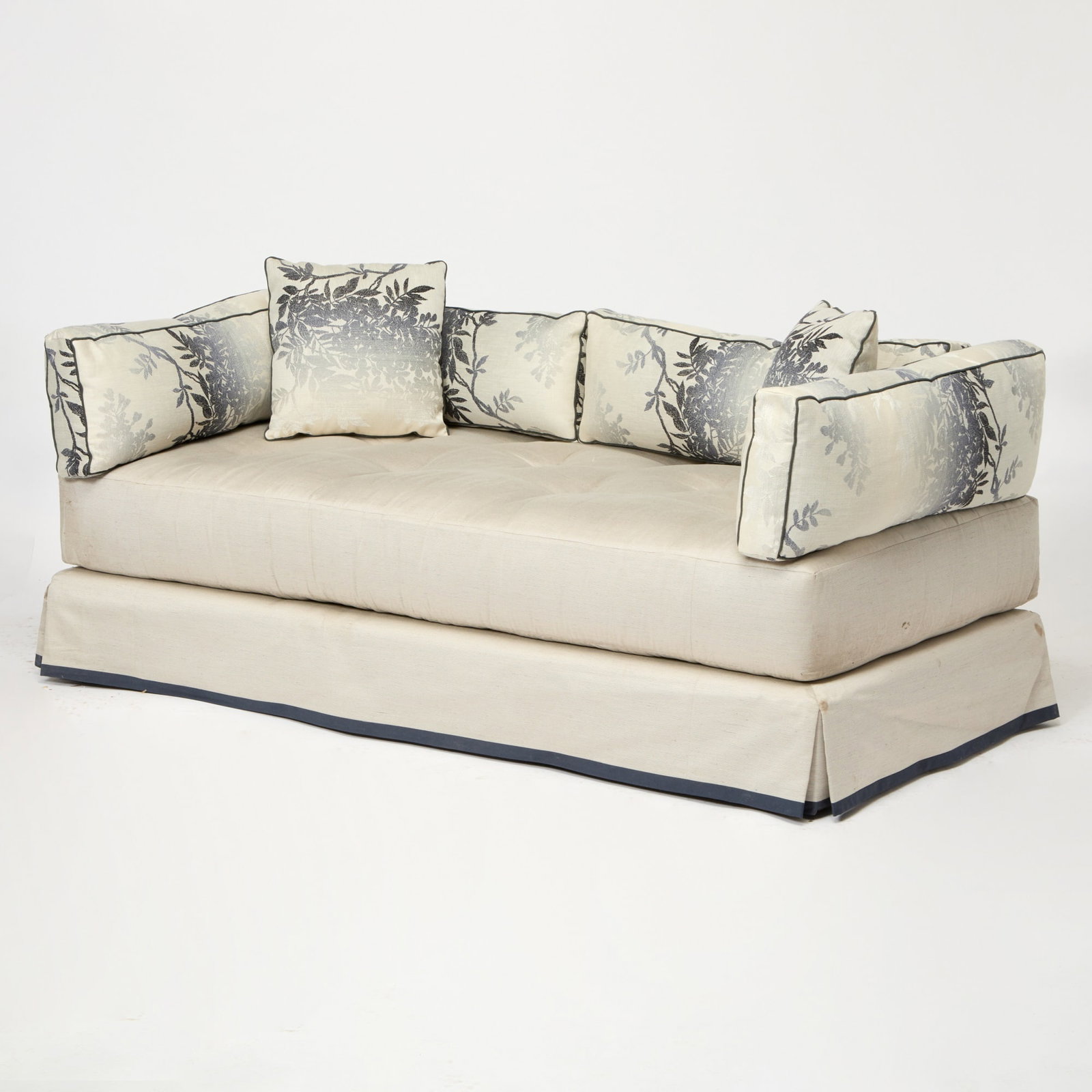 Upholstered Daybed (1 of 4)