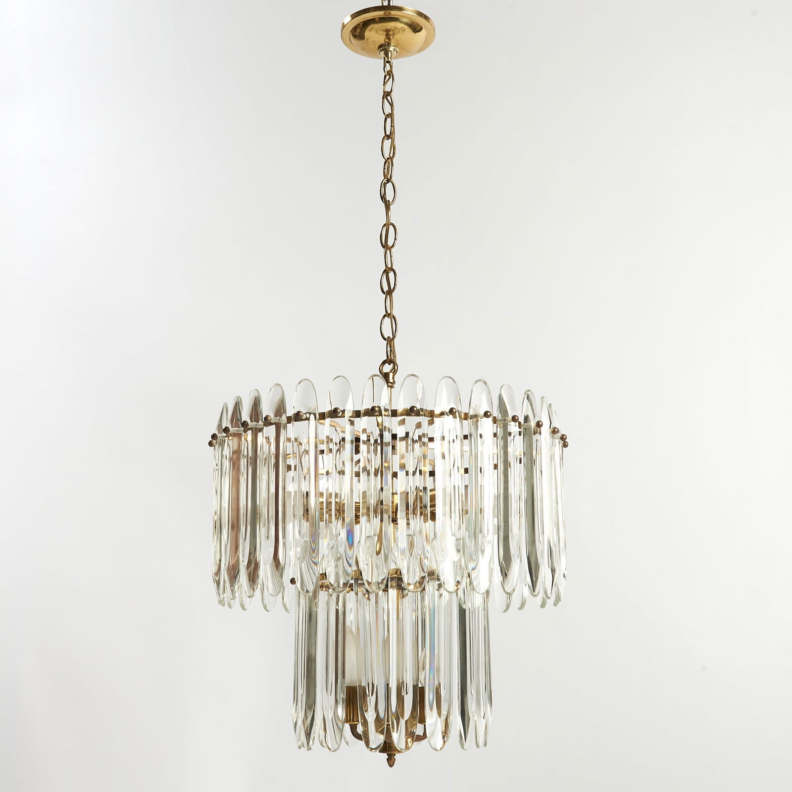 Gaetano Sciolari Glass Chandeler: Height 19 inches, diameter 18 inches.