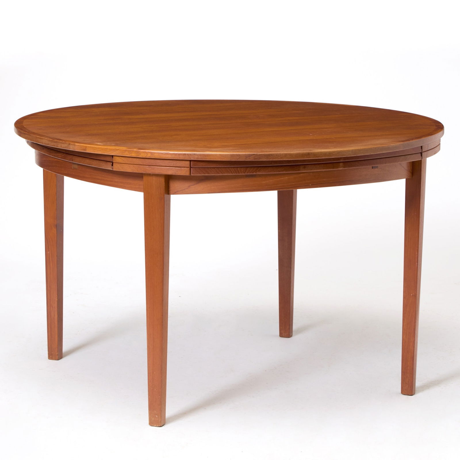 Walnut Circular Expanding Dining Table (1 of 6)