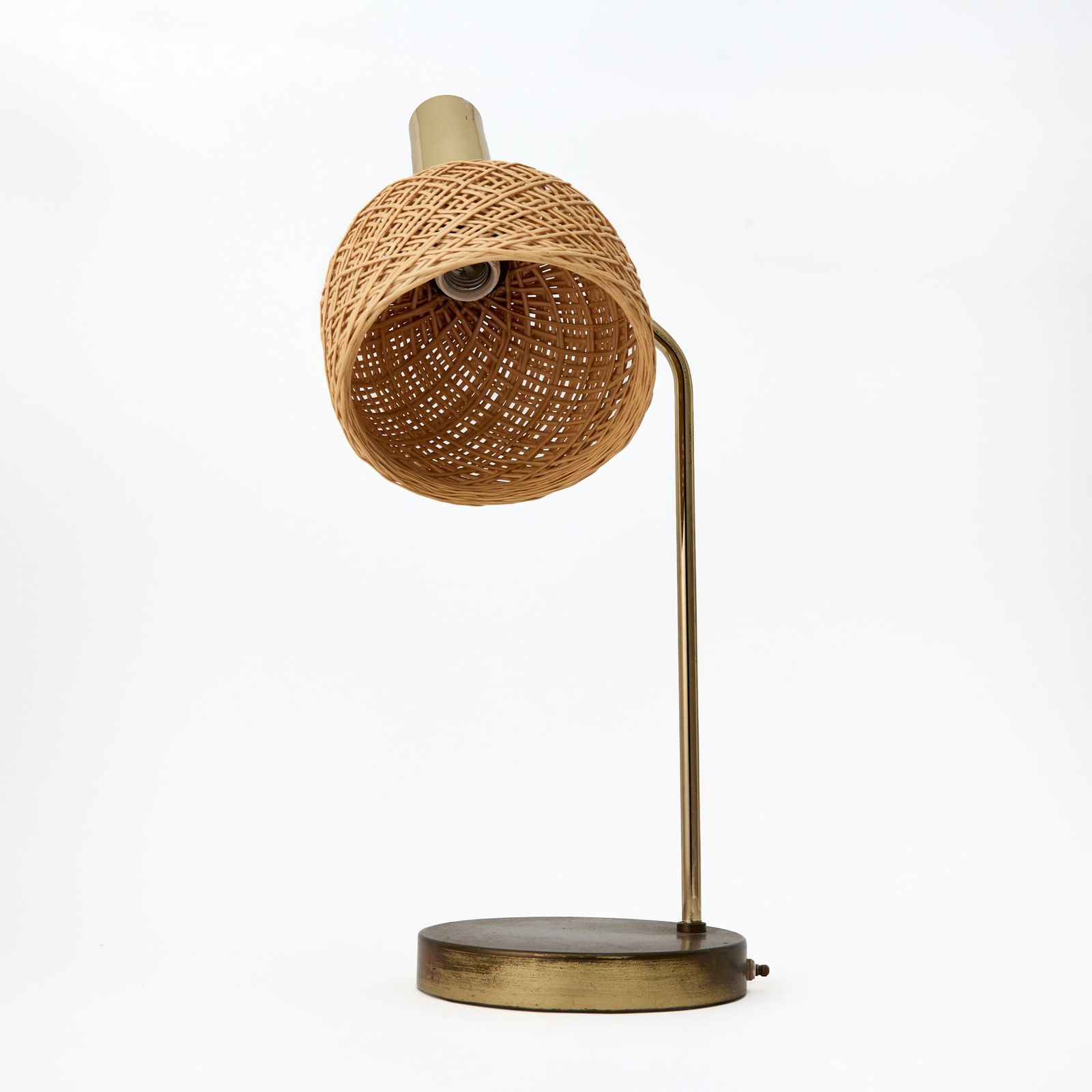 Mid Century Modern Style Brass Finish Metal and Faux Rattan Desk Lamp (1 of 5)