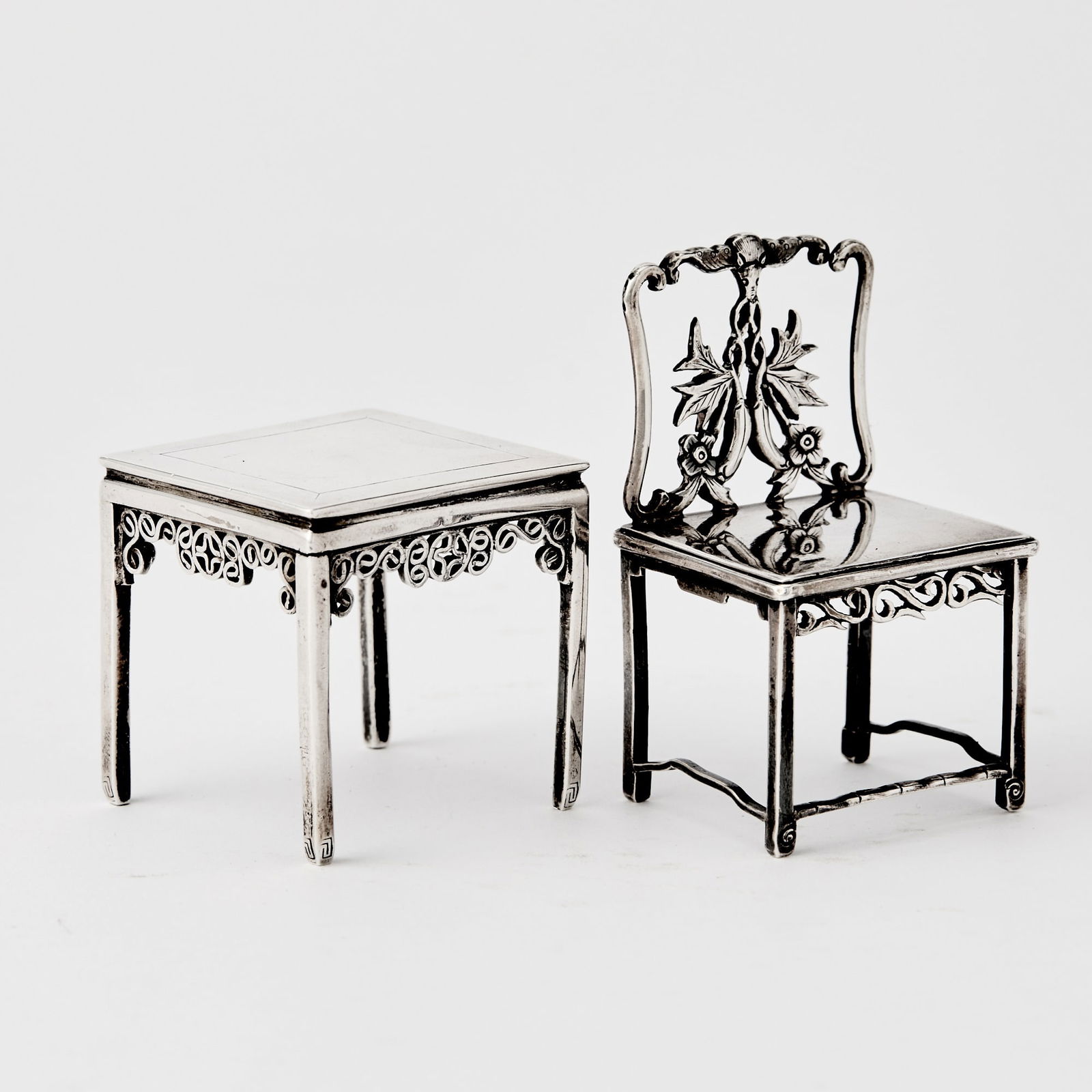 Two Chinese Export Miniature Silver Articles 19th Century (1 of 4)