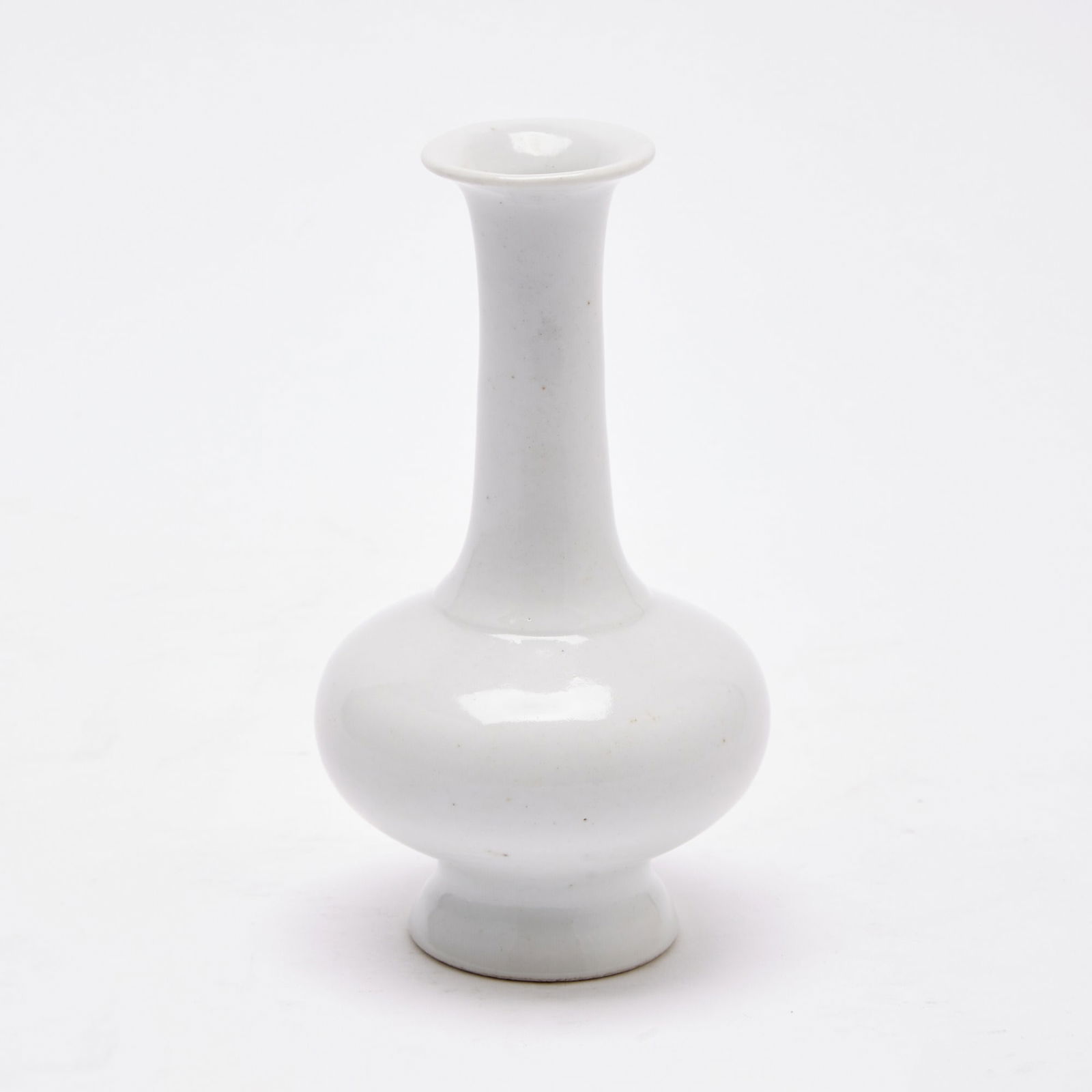 A Chinese White Glazed Porcelain Bottle Vase Ming-Qing Dynasty (1 of 4)