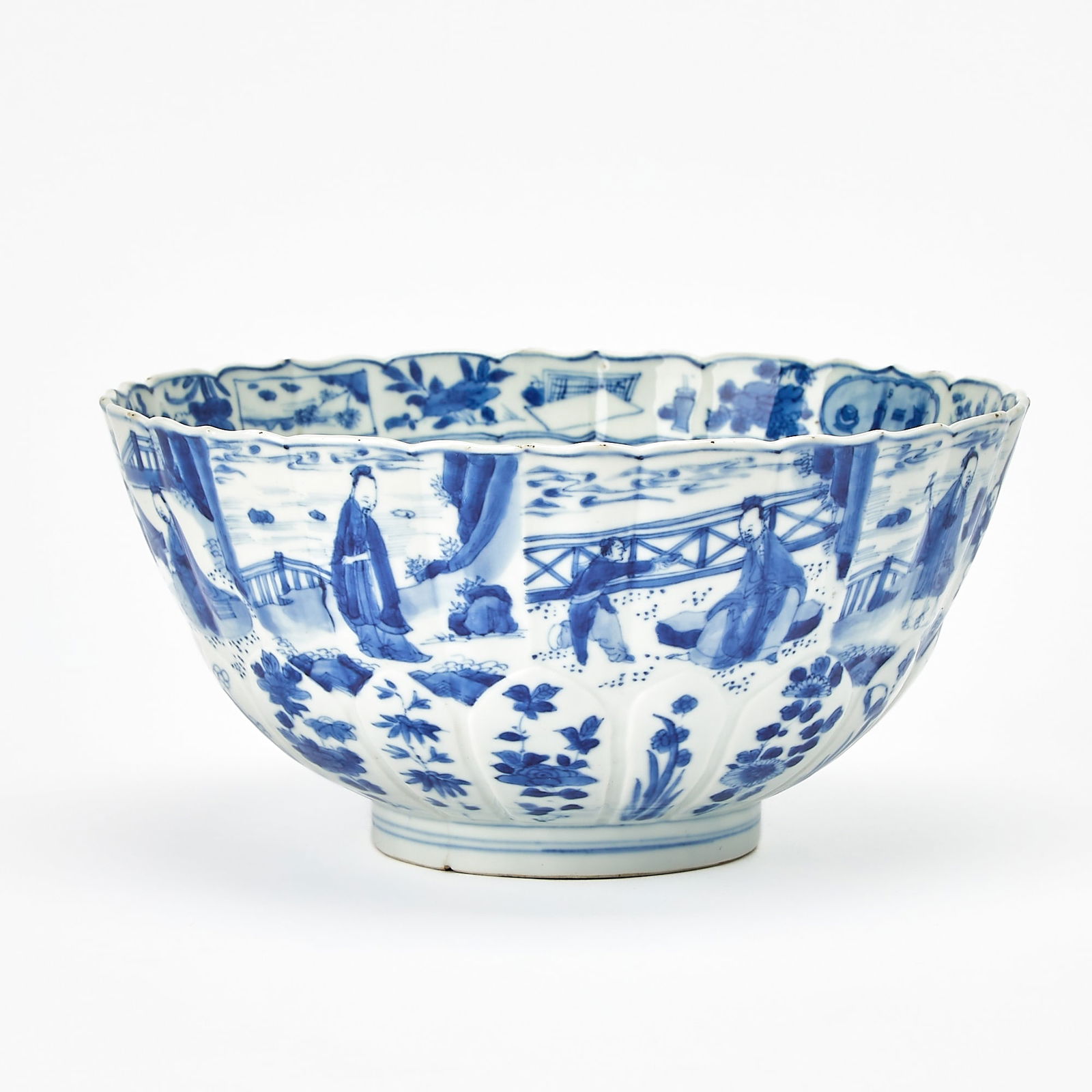 A Chinese Blue and White Porcelain Bowl Chenghua Mark, Kangxi Period (1 of 7)