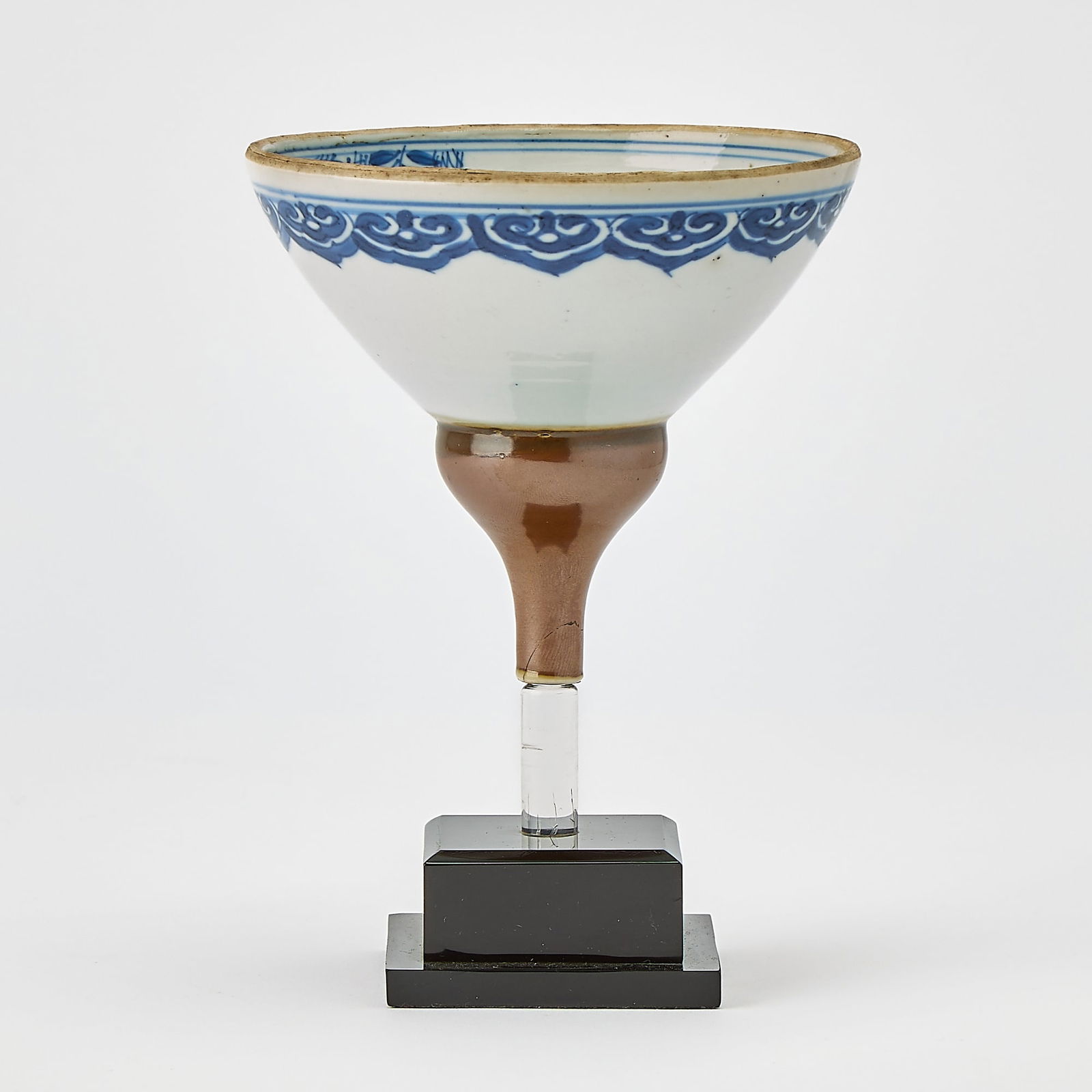 A Rare Chinese Blue and White Porcelain Wine Funnel Kangxi Period (1 of 6)