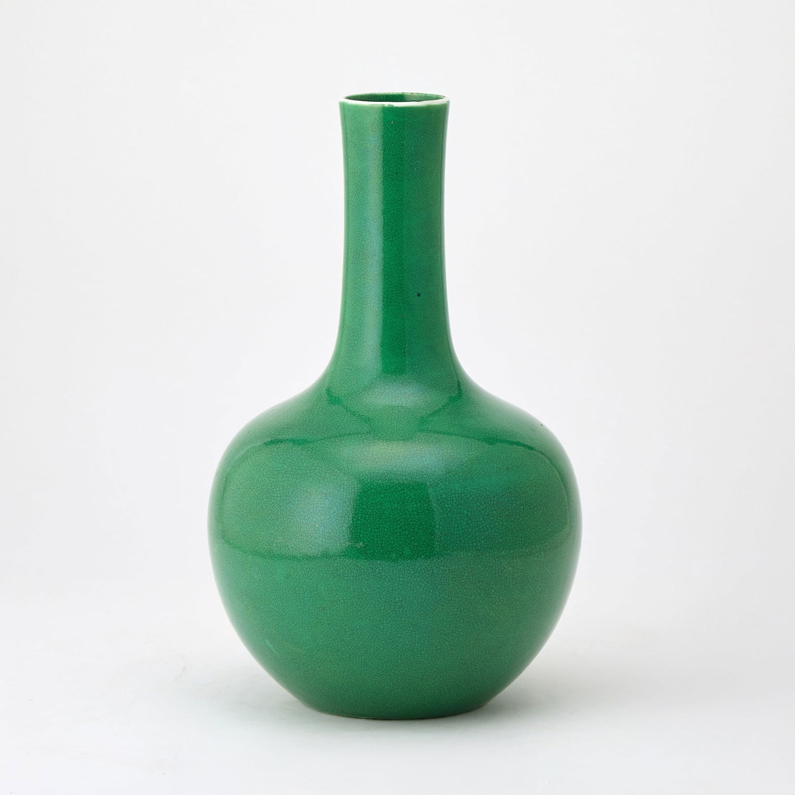 A Chinese Green Crackle Glazed Porcelain Bottle Vase 18th-19th century (1 of 5)