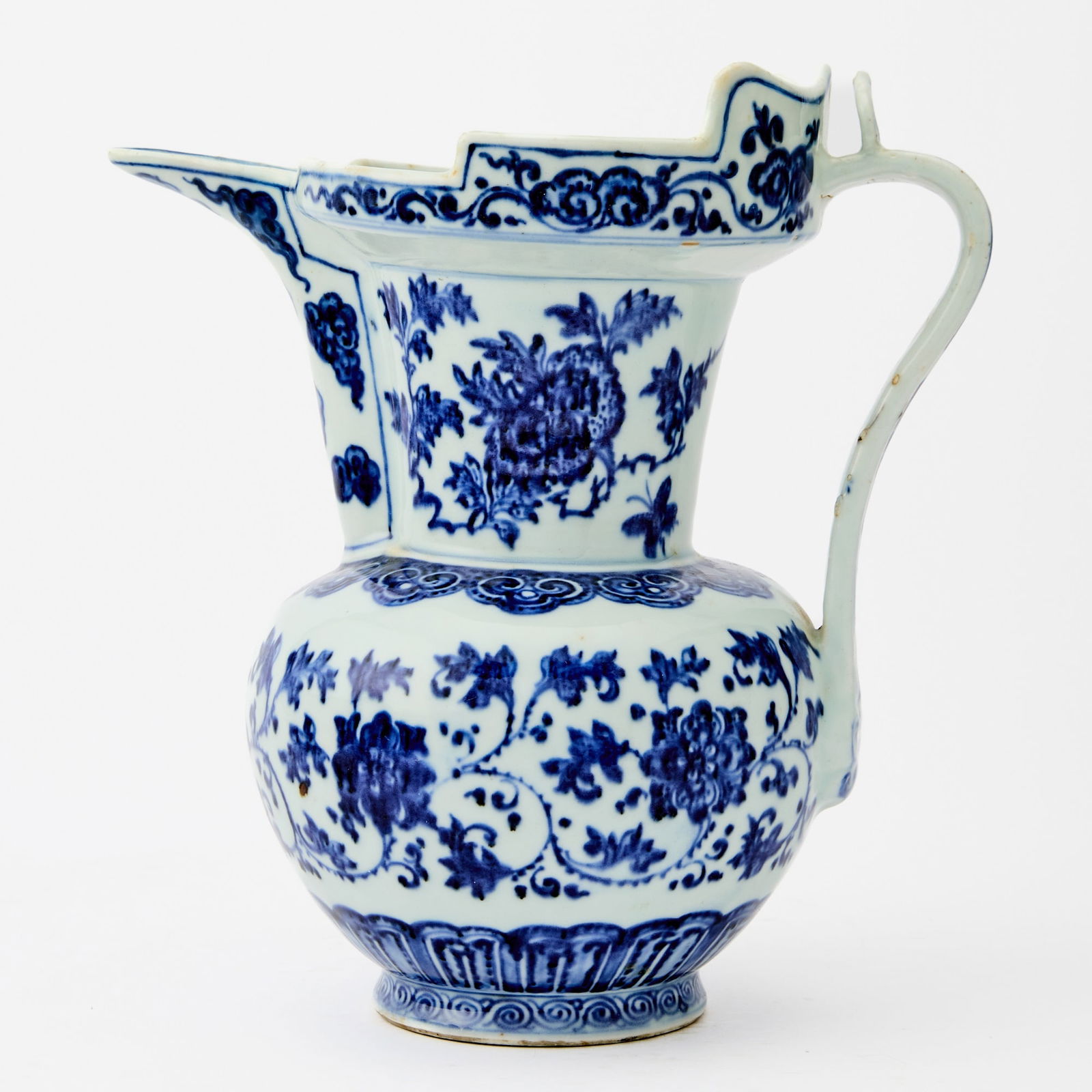 A Chinese Ming-Style Blue and White Porcelain 'Monk's Cap' Ewer Qing Dynasty-Republic Period (1 of 5)