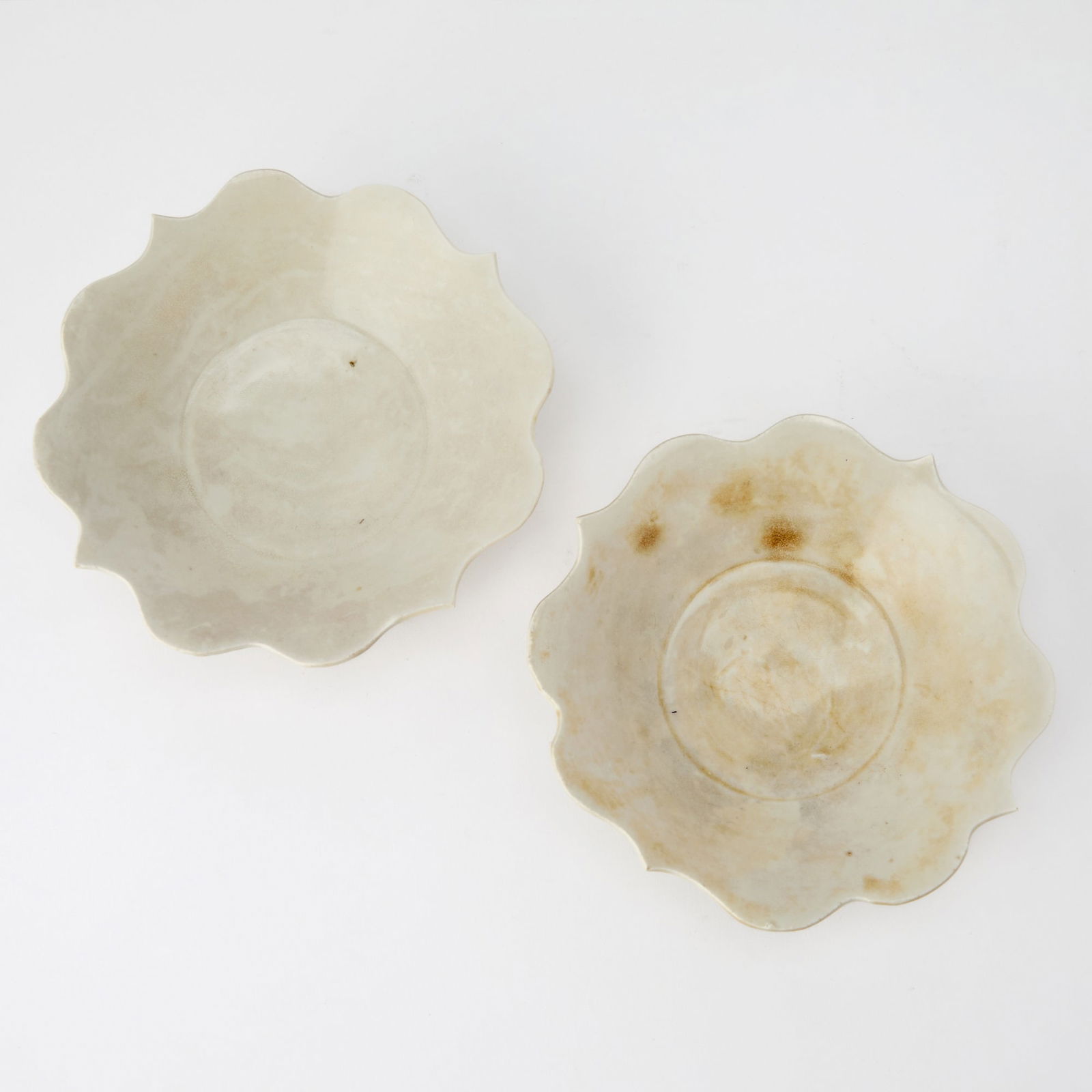 A Rare Pair of Chinese Quatrefoil Dingyao Bowls Five Dynasties-Early Northern Song Dynasty (1 of 4)