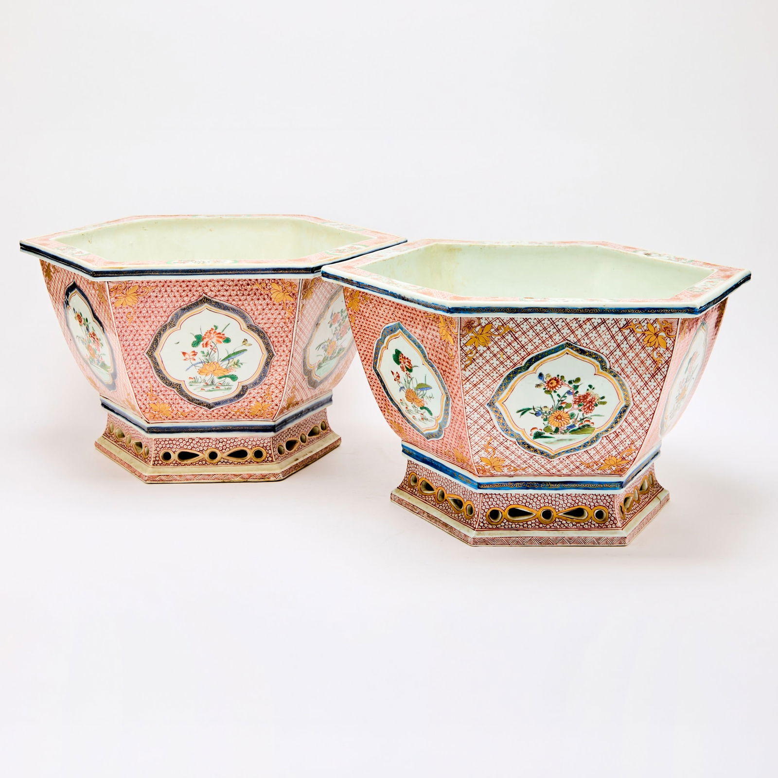 A Pair of Chinese Imari Style Porcelain Jardinieres Qing Dynasty (1 of 6)