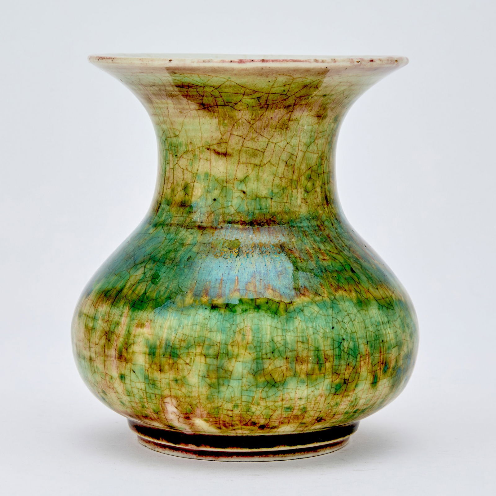 A Chinese Peachbloom Glazed Porcelain Zhadou Kangxi Period (1 of 4)