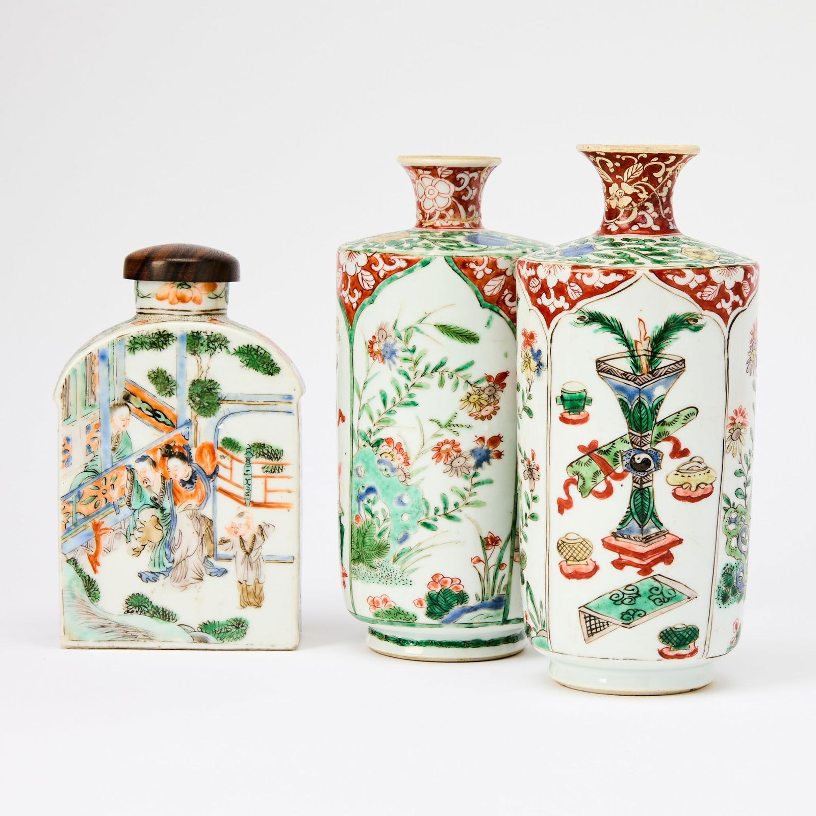 Three Chinese Export Famille Verte Porcelain Articles Kangxi Period (1 of 4)