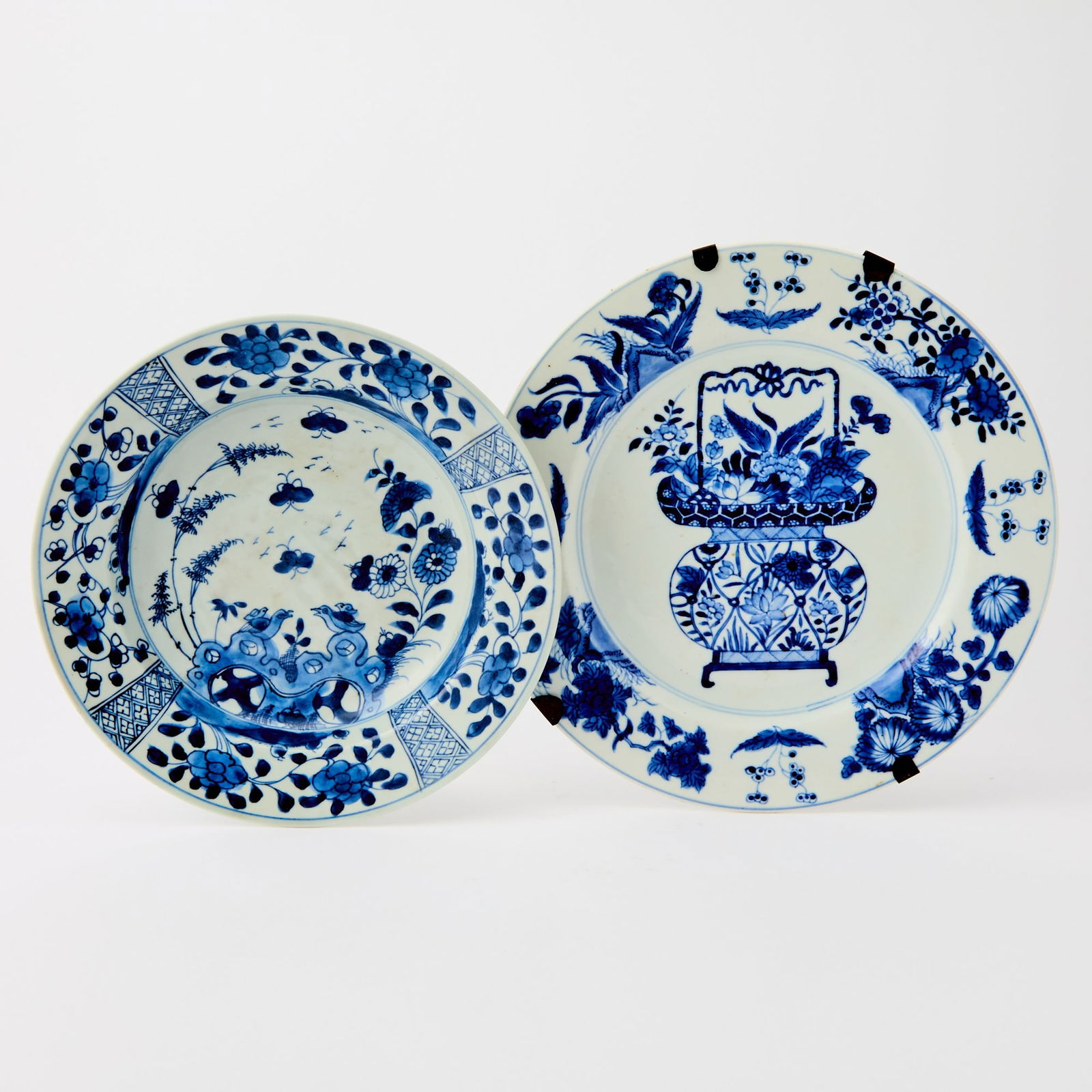 Two Chinese Export Blue and White Porcelain Dishes Kangxi Period (1 of 4)