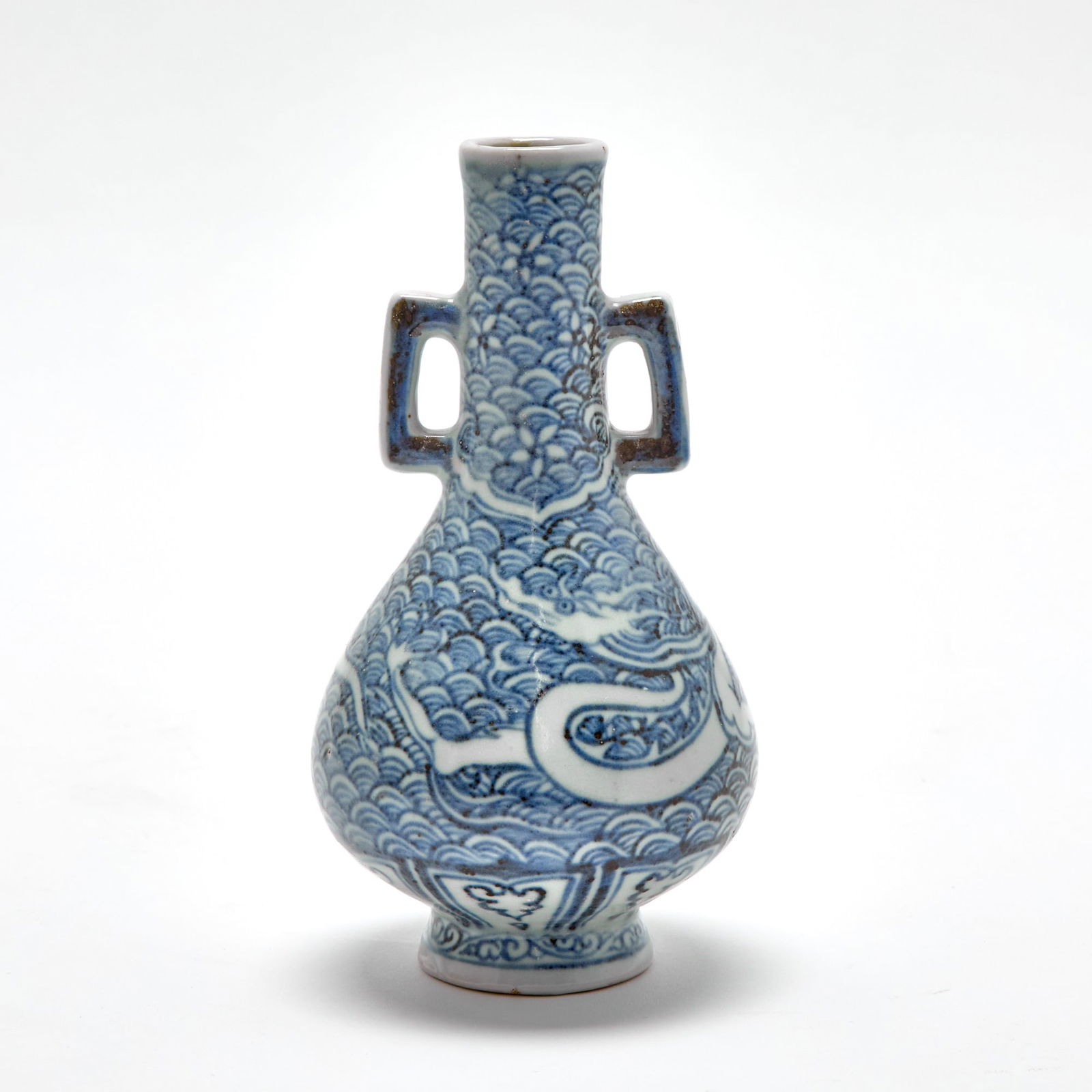 A Chinese Blue and White Porcelain Handled Vase 19th-20th century (1 of 5)