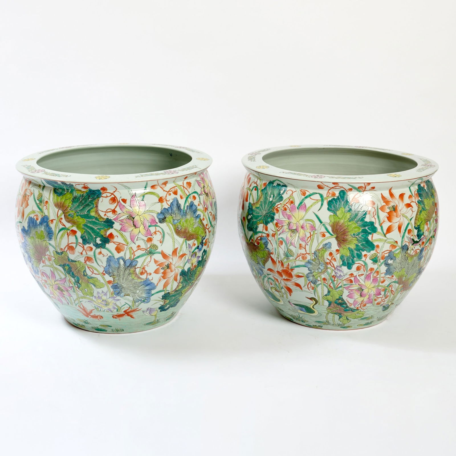 A Large Pair of Chinese Enameled Porcelain Jardinières Late Qing Dynasty (1 of 6)