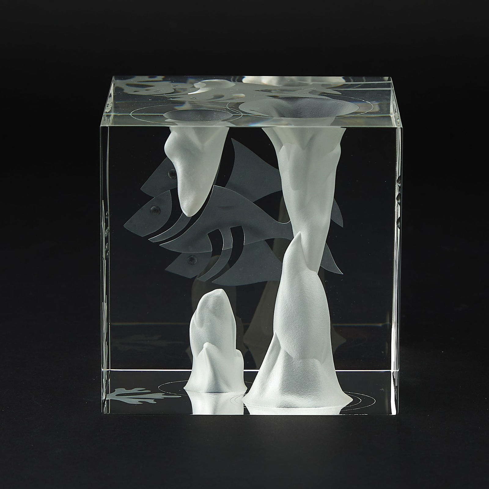 Steuben Glass Cube with Fish (1 of 7)
