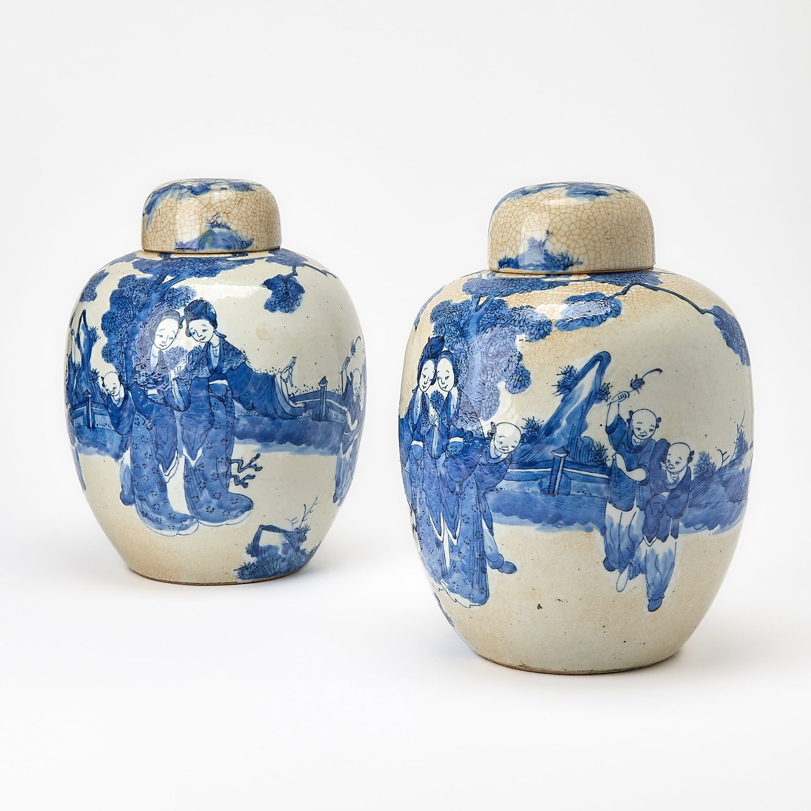 Pair of Chinese Blue and White Covered Jars (1 of 7)