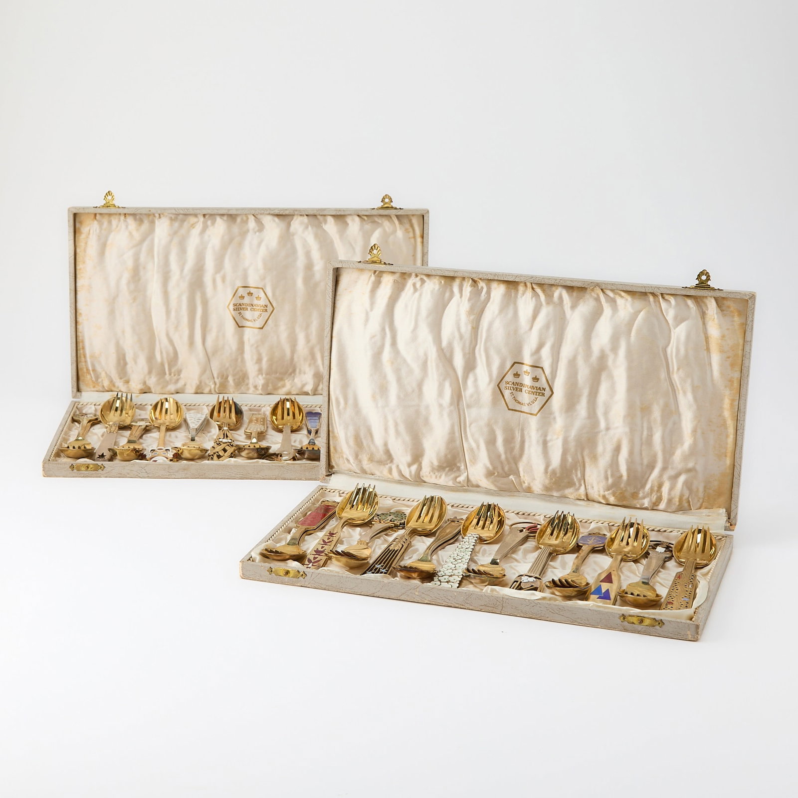 Set of Christmas Spoons and Forks (1 of 3)