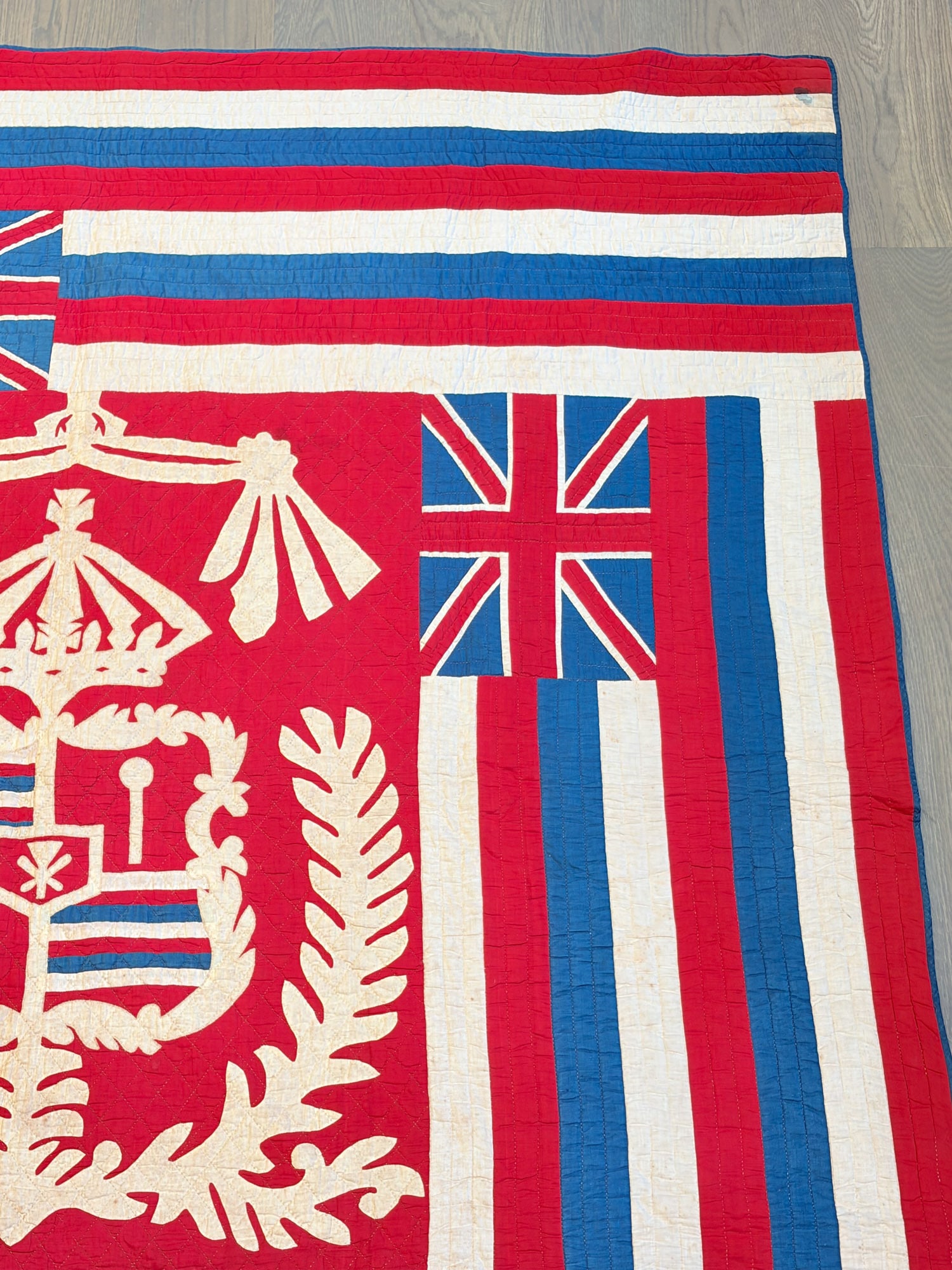 Pieced and Appliqued Cotton Hawai'ian Pre-Statehood Flag Quilt - 5