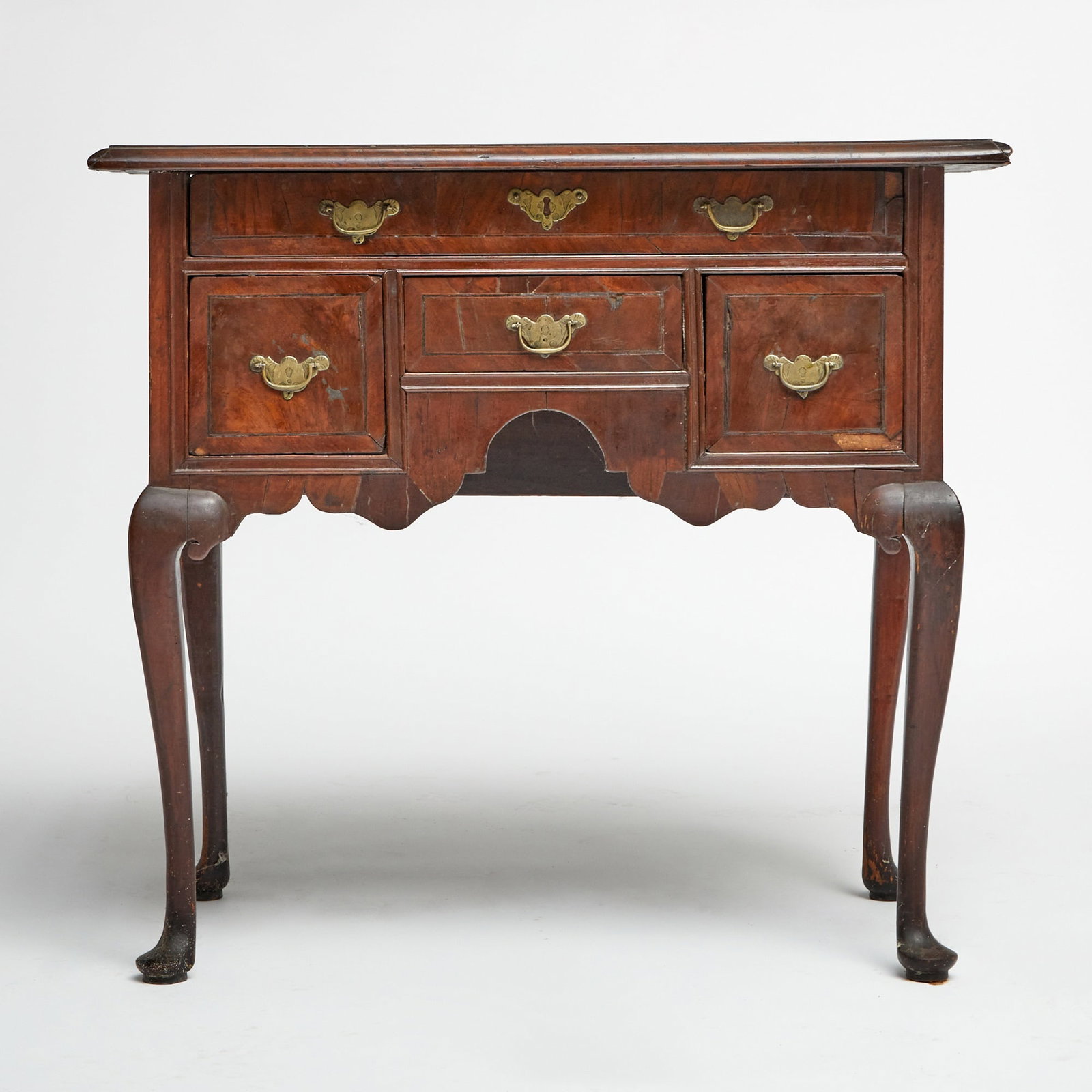 Queen Anne Walnut Dressing Table - 2