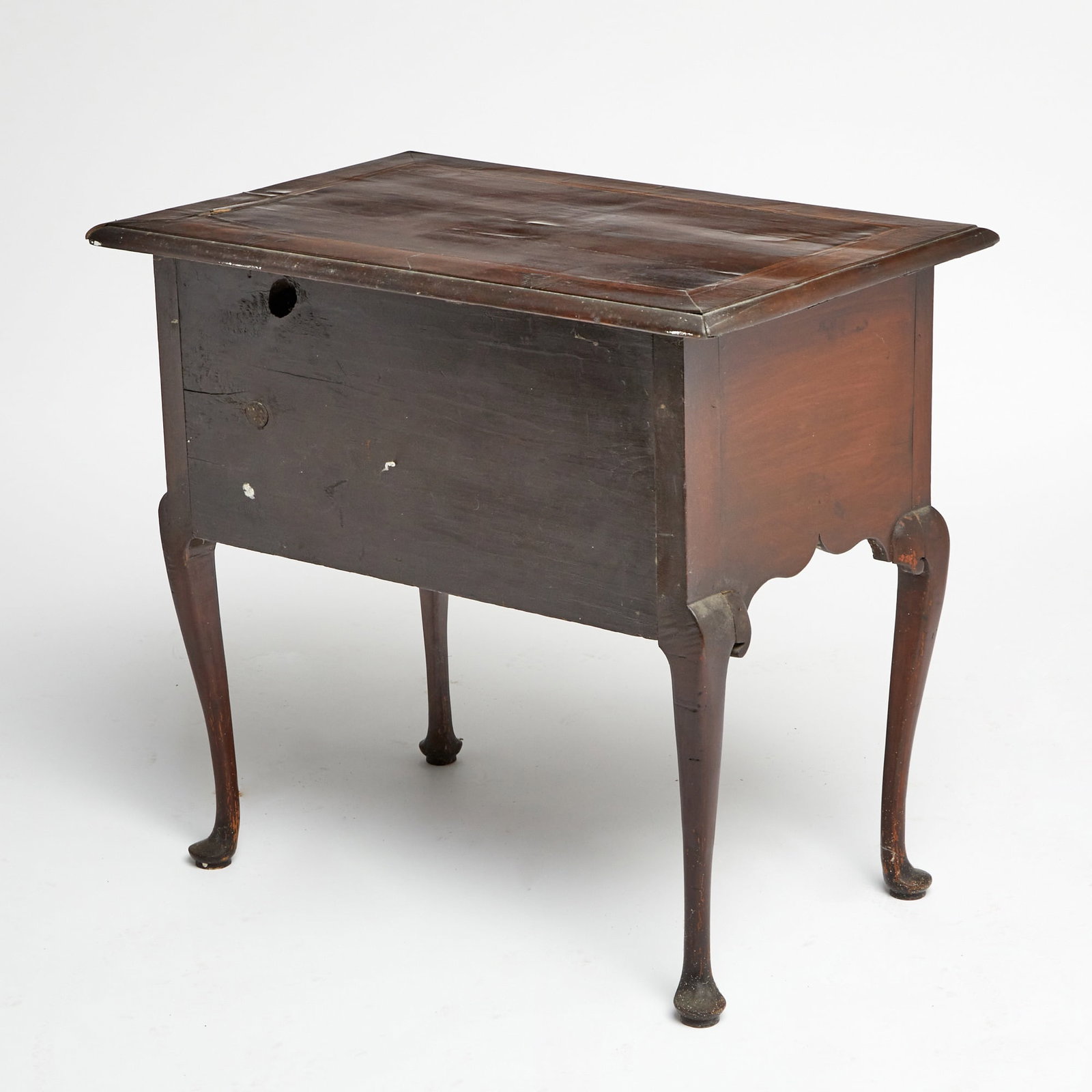 Queen Anne Walnut Dressing Table - 4