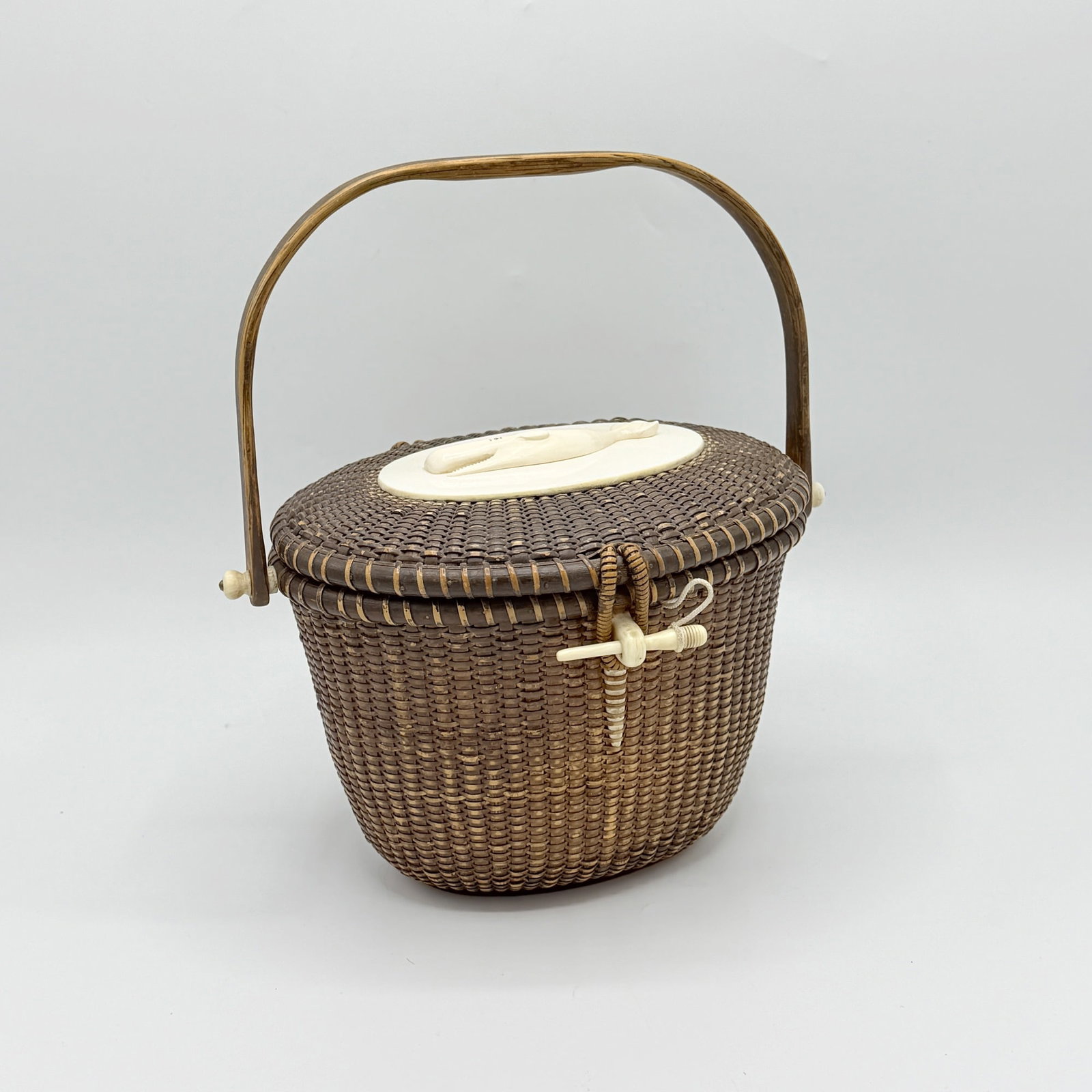 Jose Formoso Reyes Nantucket Basket Purse (1 of 10)