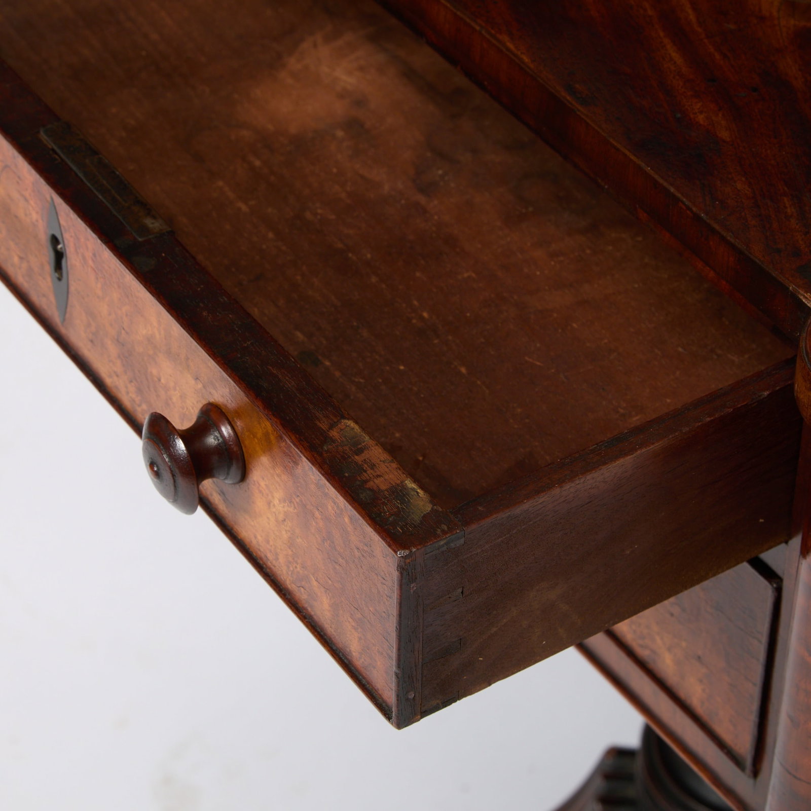 Classical Mahogany and Bird's-Eye-Maple Work Table - 3