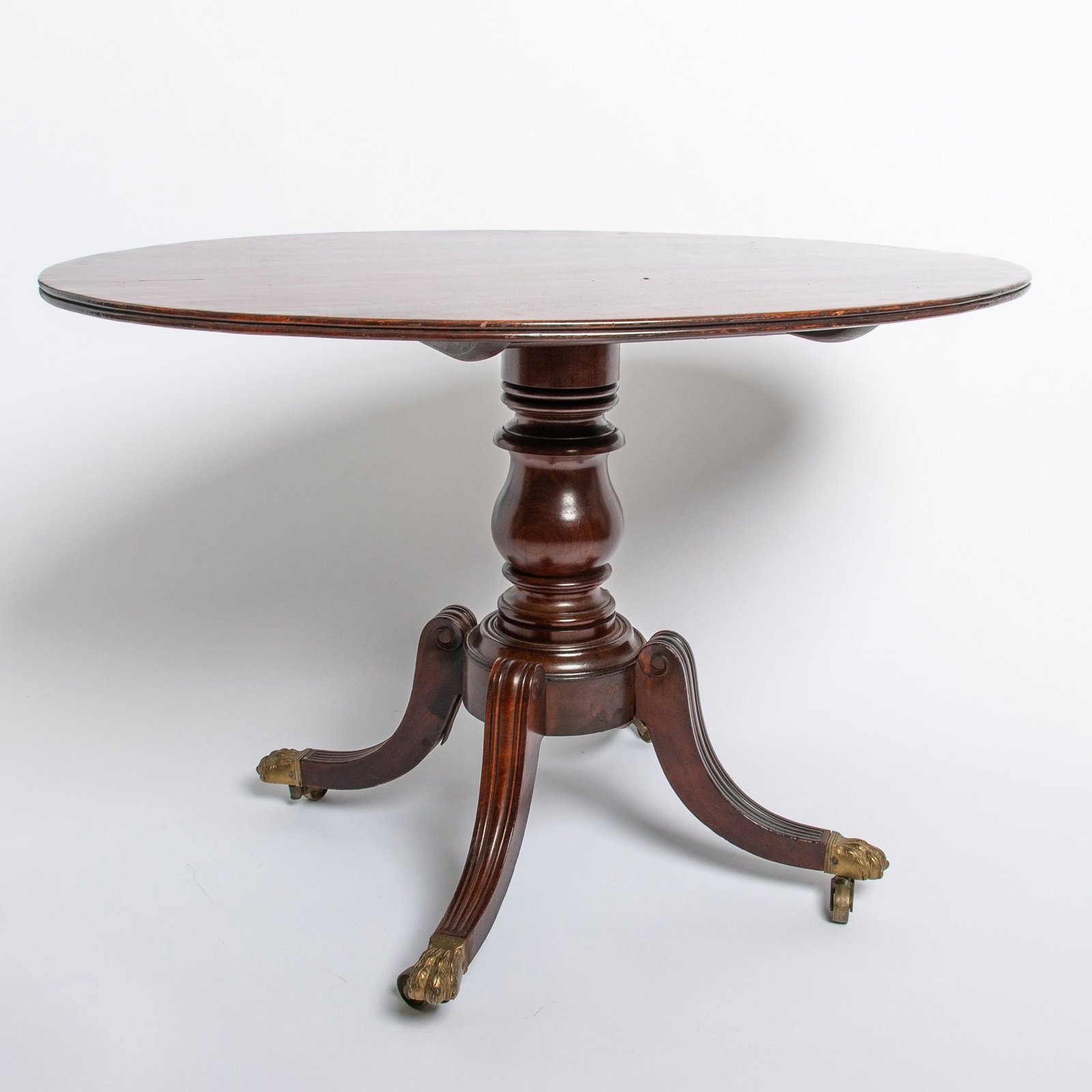 Classical Mahogany Oval Top Center Table - 2