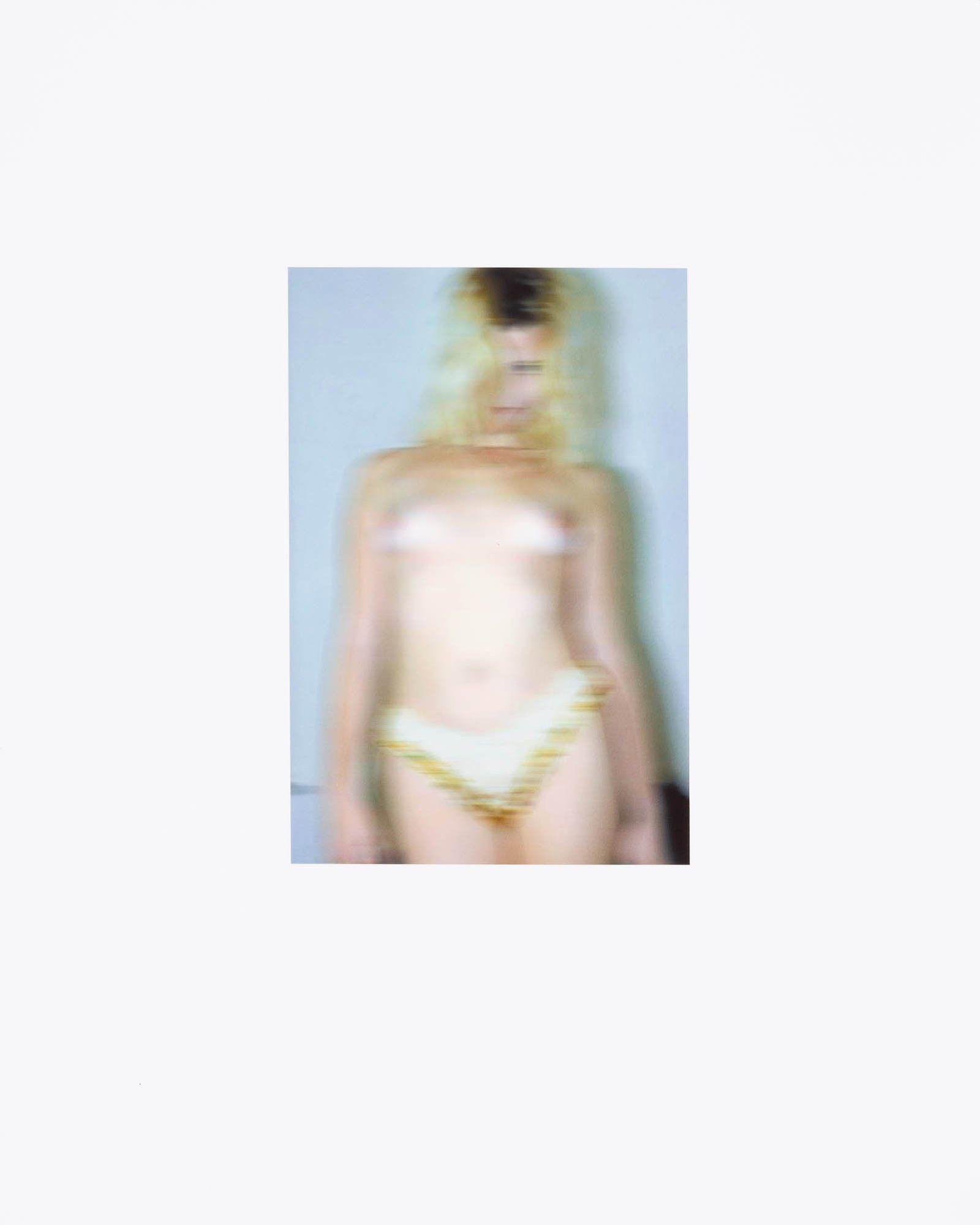 Thomas Ruff: Nudes (YV16), 2001 (1 of 2)