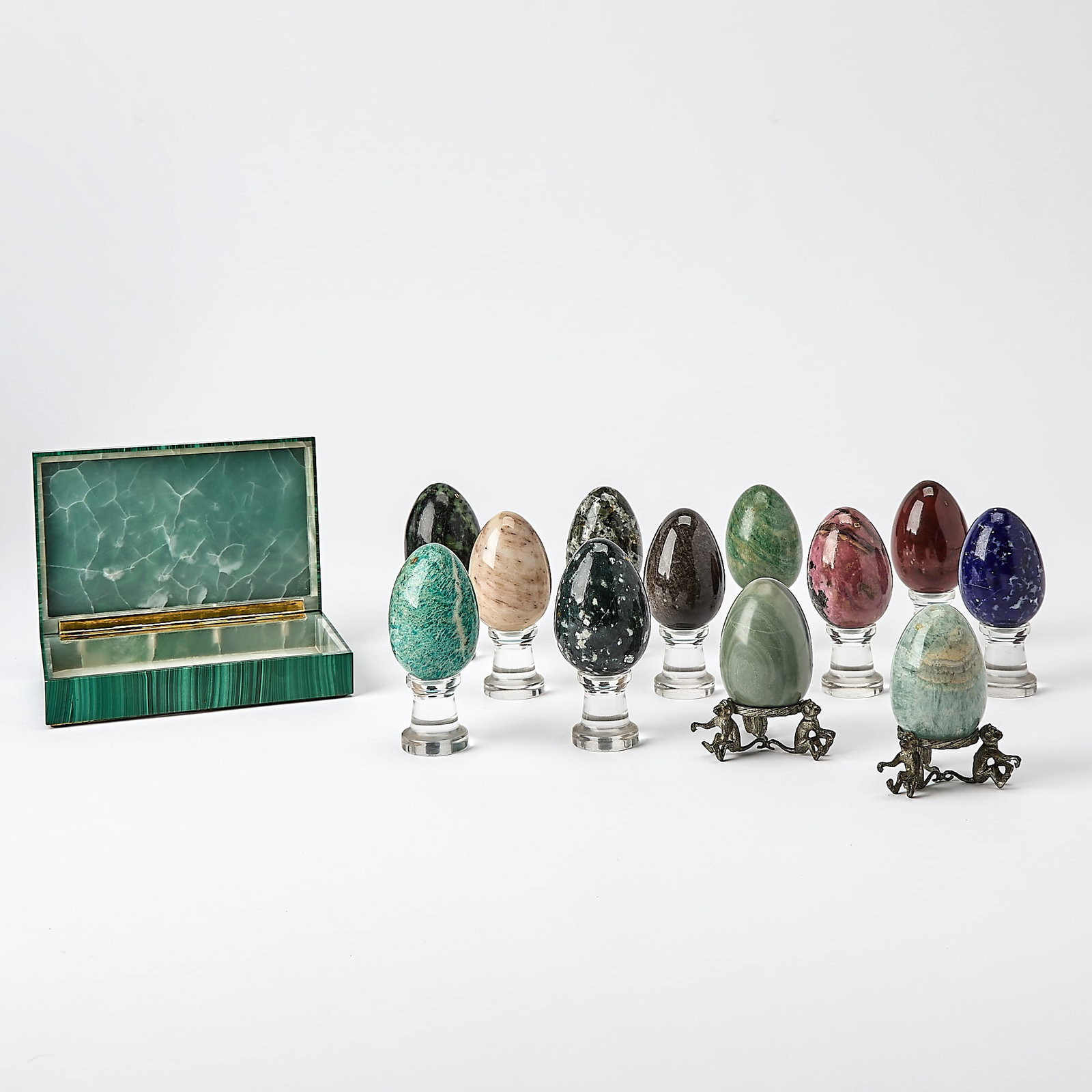 Continental Silver-Mounted Malachite and White Onyx Box (1 of 5)