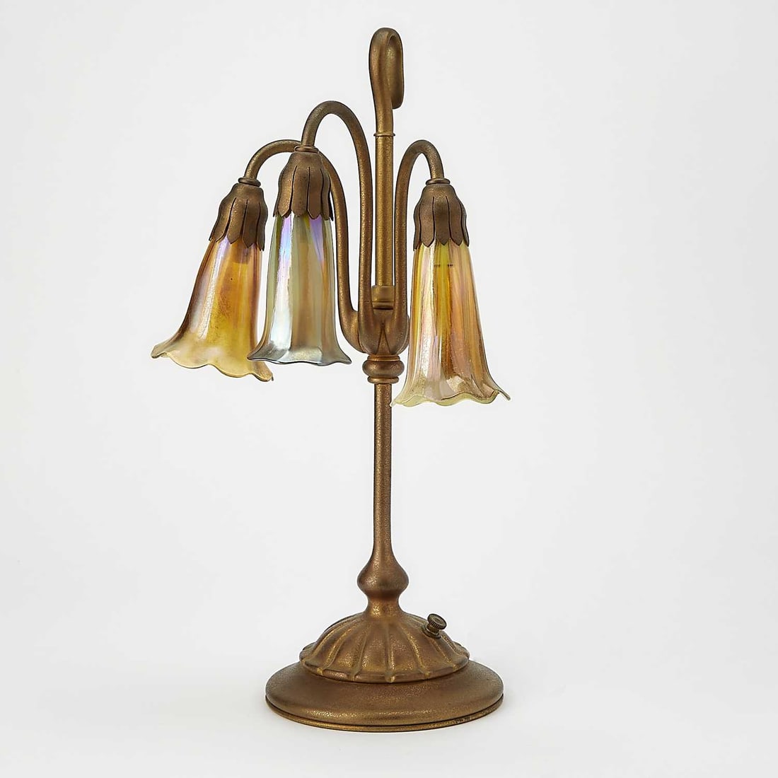 Tiffany Studios Gilt-Bronze and Favrile Glass Three-Light Pond Lily Table Lamp (1 of 12)