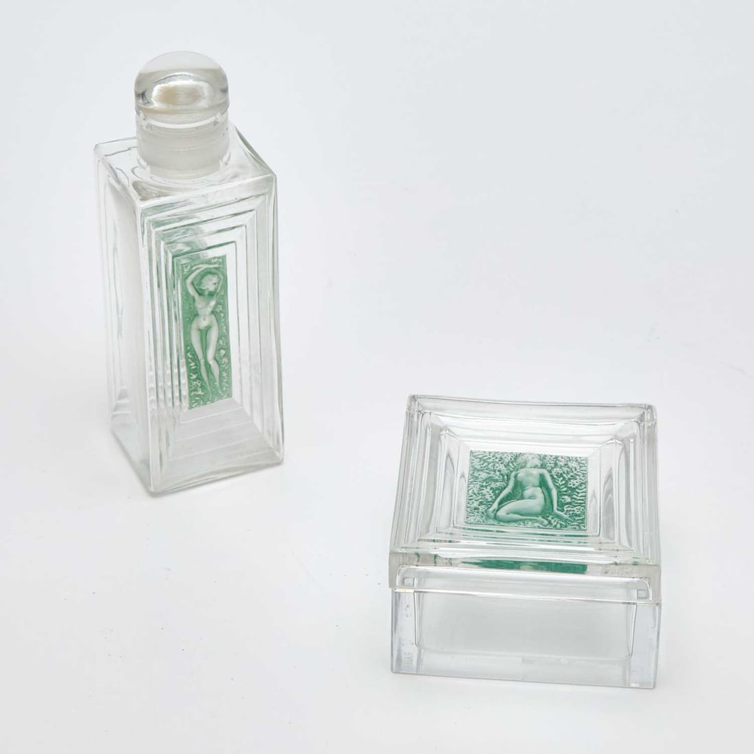 Two R. Lalique Molded Glass "Duncan" Pattern Toiletry Articles Falcon No. 4 and Duncan Square Box: (1 of 3)