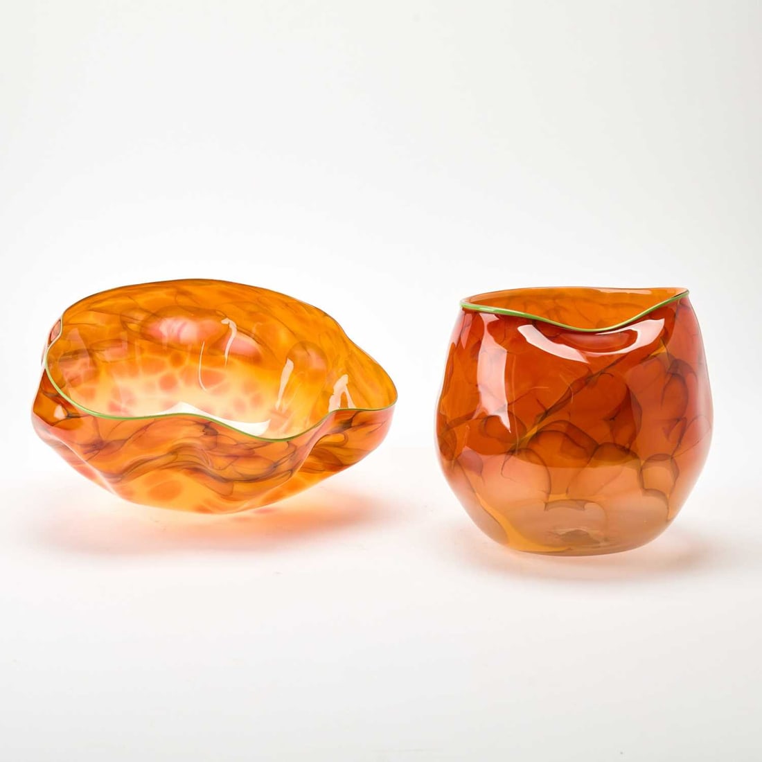Dale Chihuly Two-Piece Hand-Blown Glass Orange Macchia Basket With Green Lip Wrap (1 of 6)