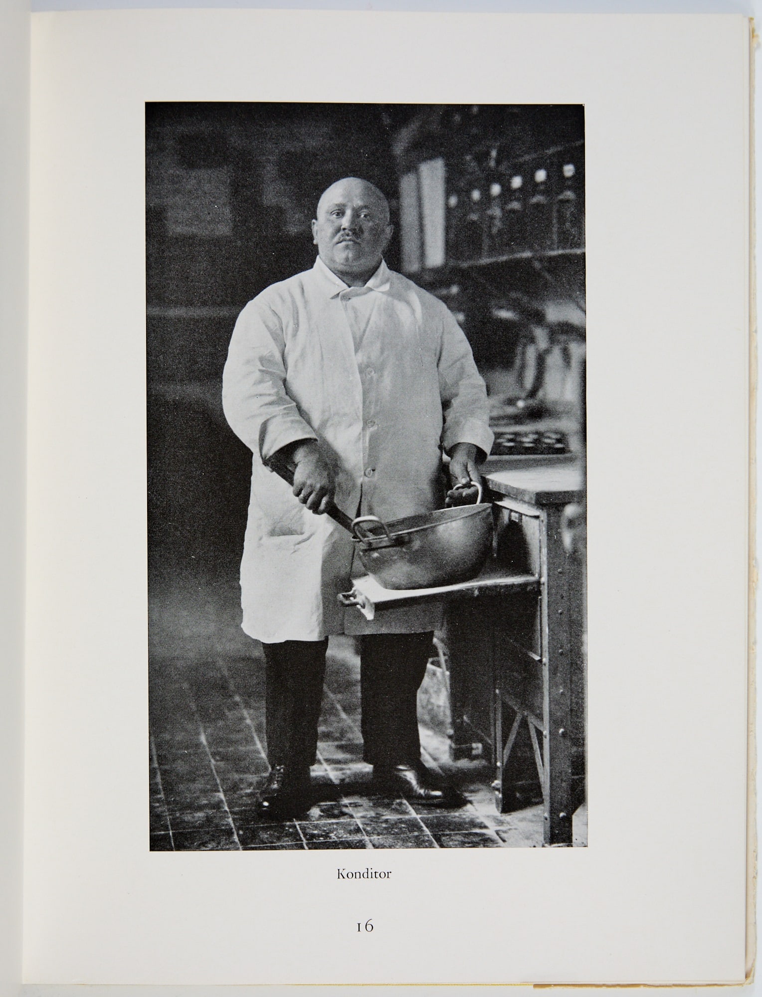 The first edition of August Sander's classic book of Weimar portraiture (1 of 3)
