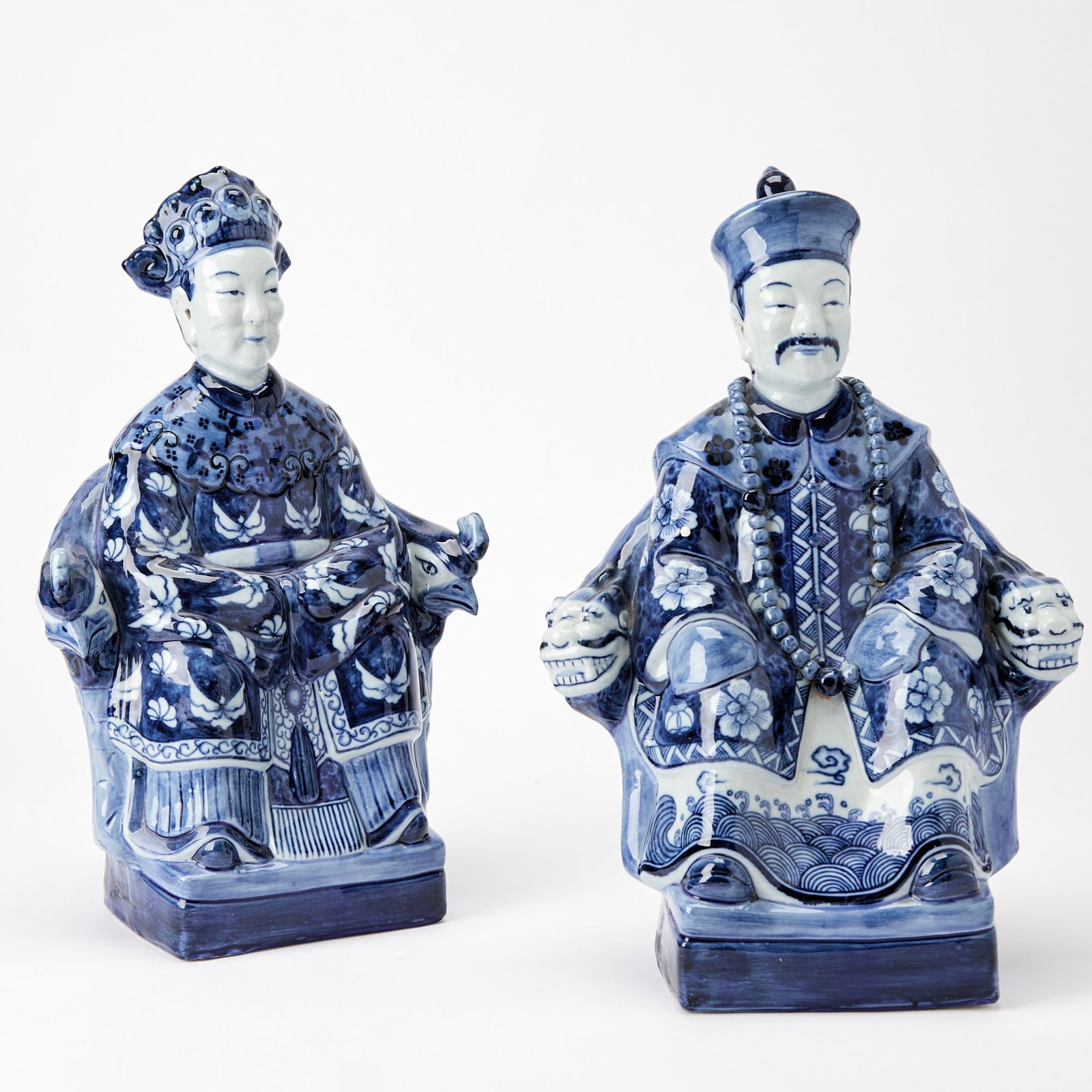 Pair of Chinese Blue and White Porcelain Male Figures (1 of 6)
