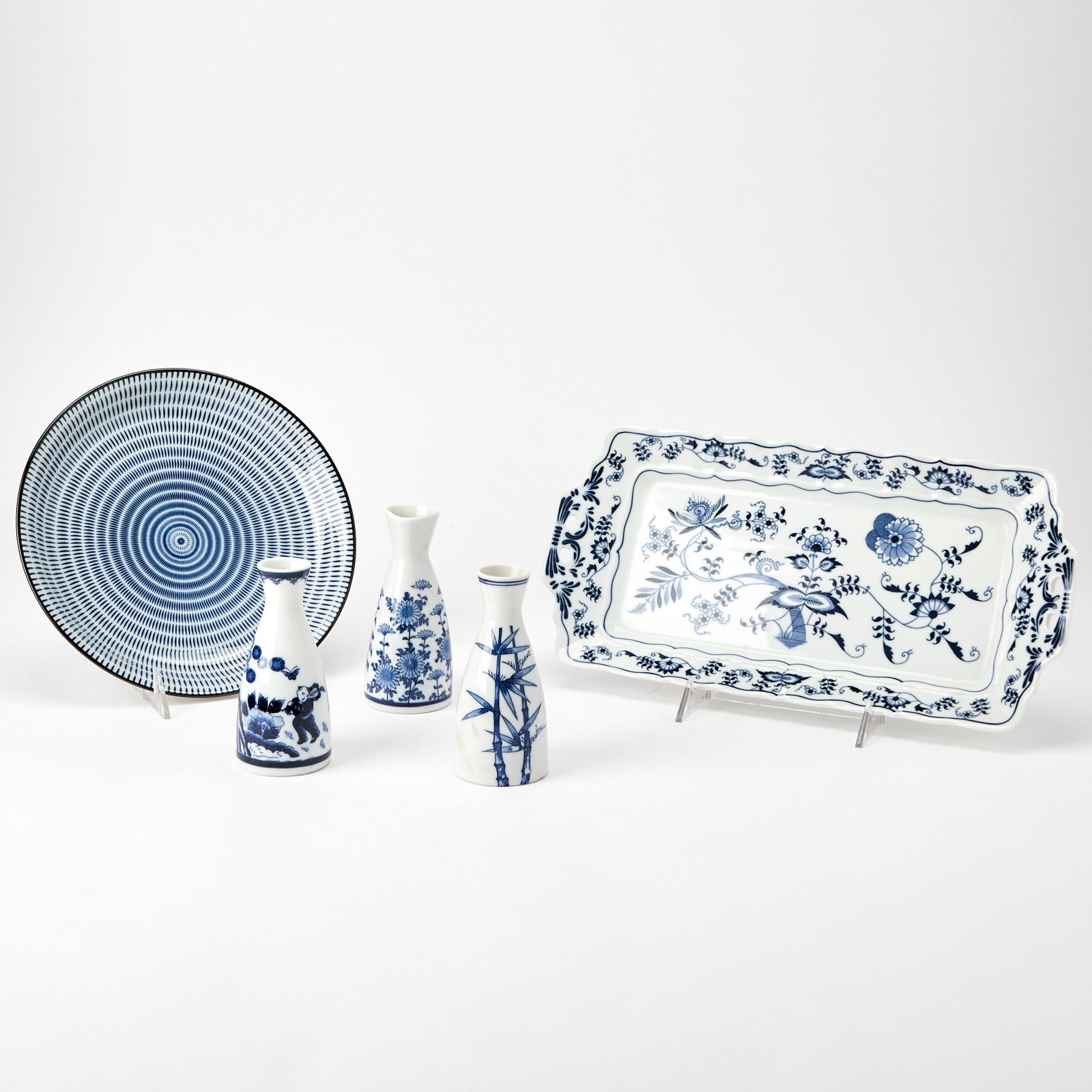 Group of Japanese Blue and White Porcelain Servingware (1 of 12)
