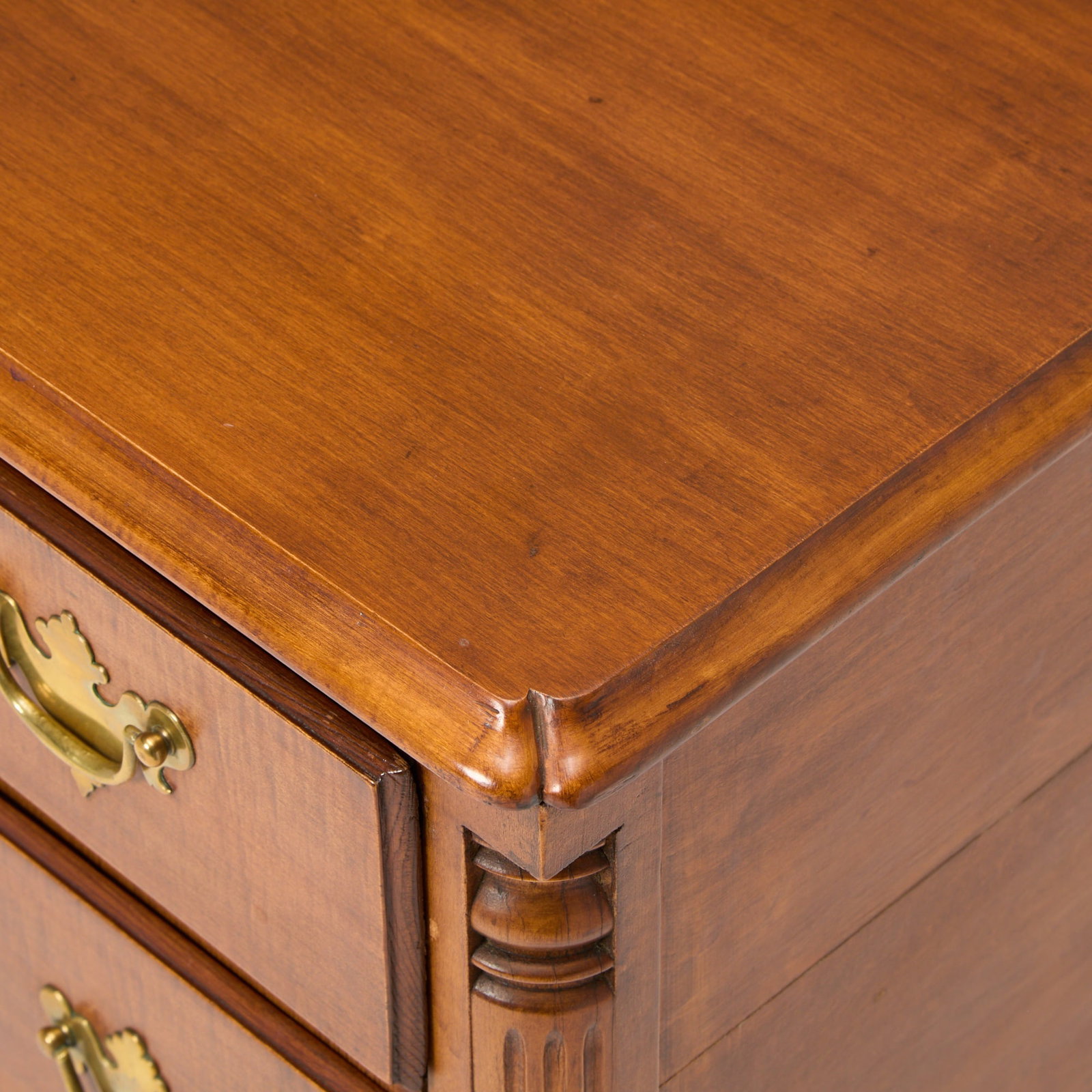 Chippendale Style Tiger Maple Dressing Table - 3